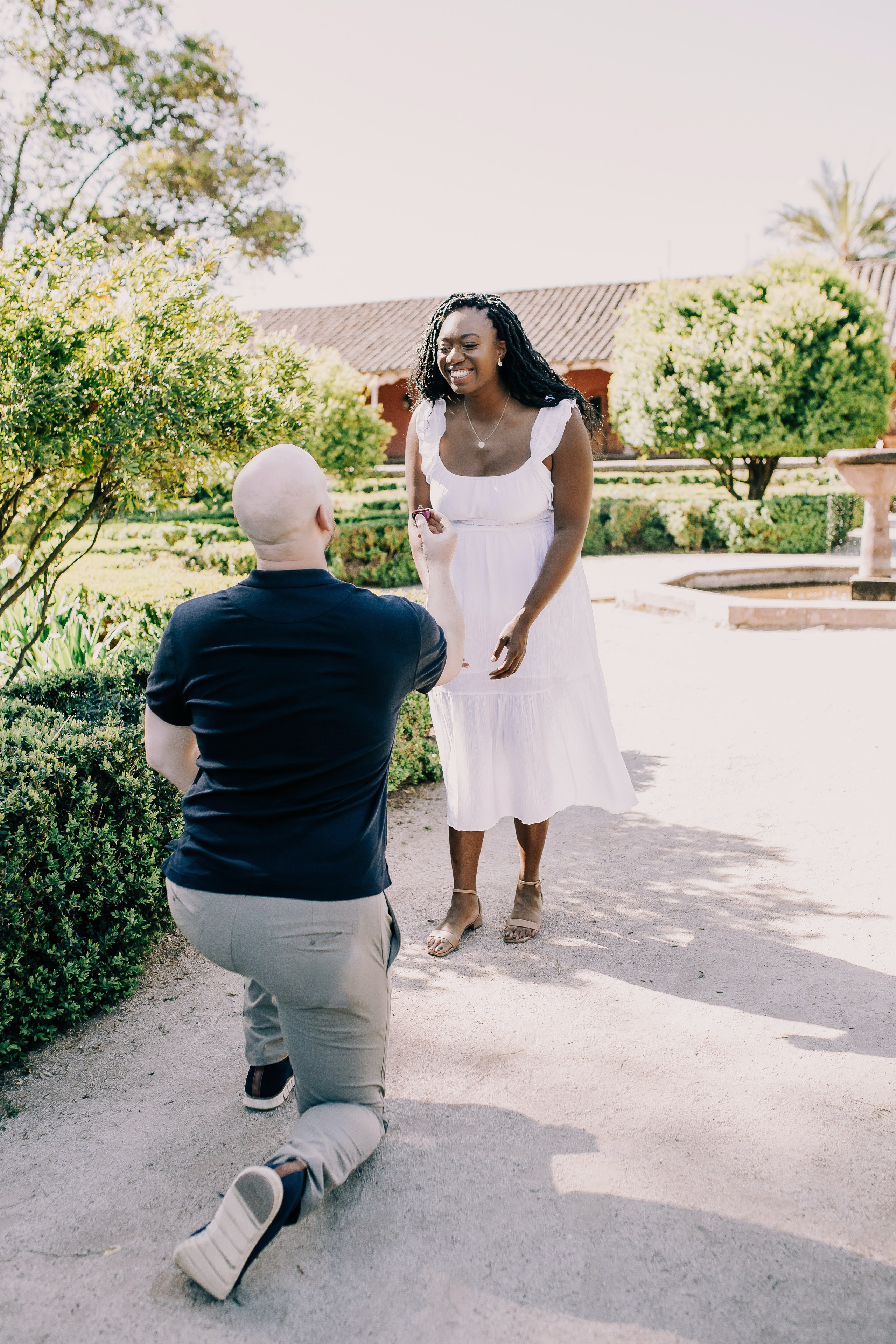 Anita & Kevin. Wedding proposal at Santa Rita. Photographer in Santiago, Chile Anna Almazova