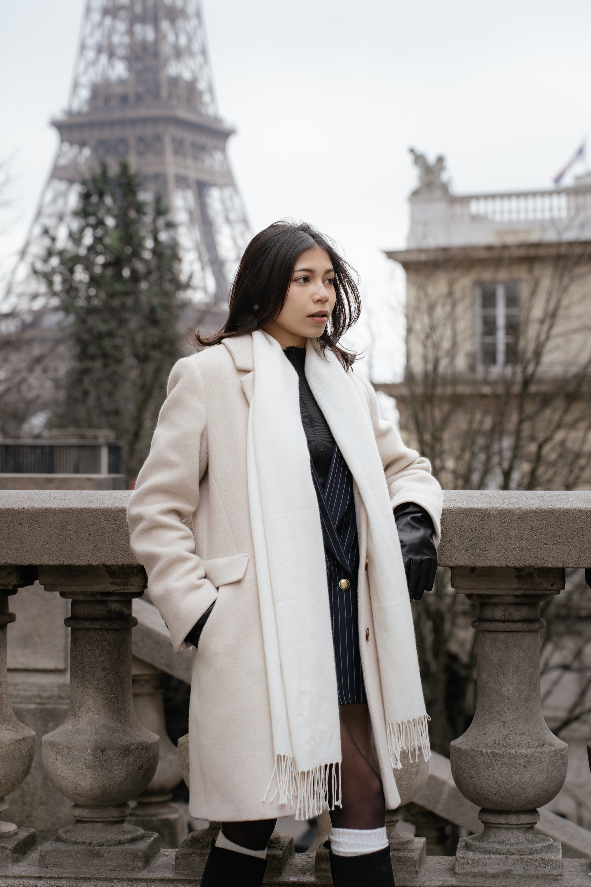 Solo Portrait Session: Louvre & Eiffel Tower. Paris Photographer & Videographer