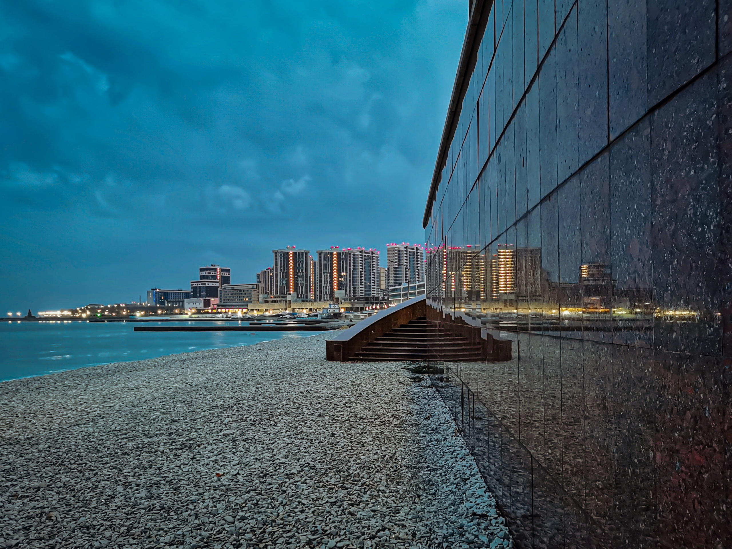 Novorossiysk in pictures of travel photographer. Victoria Fedoseenko. Photographer from Serbia