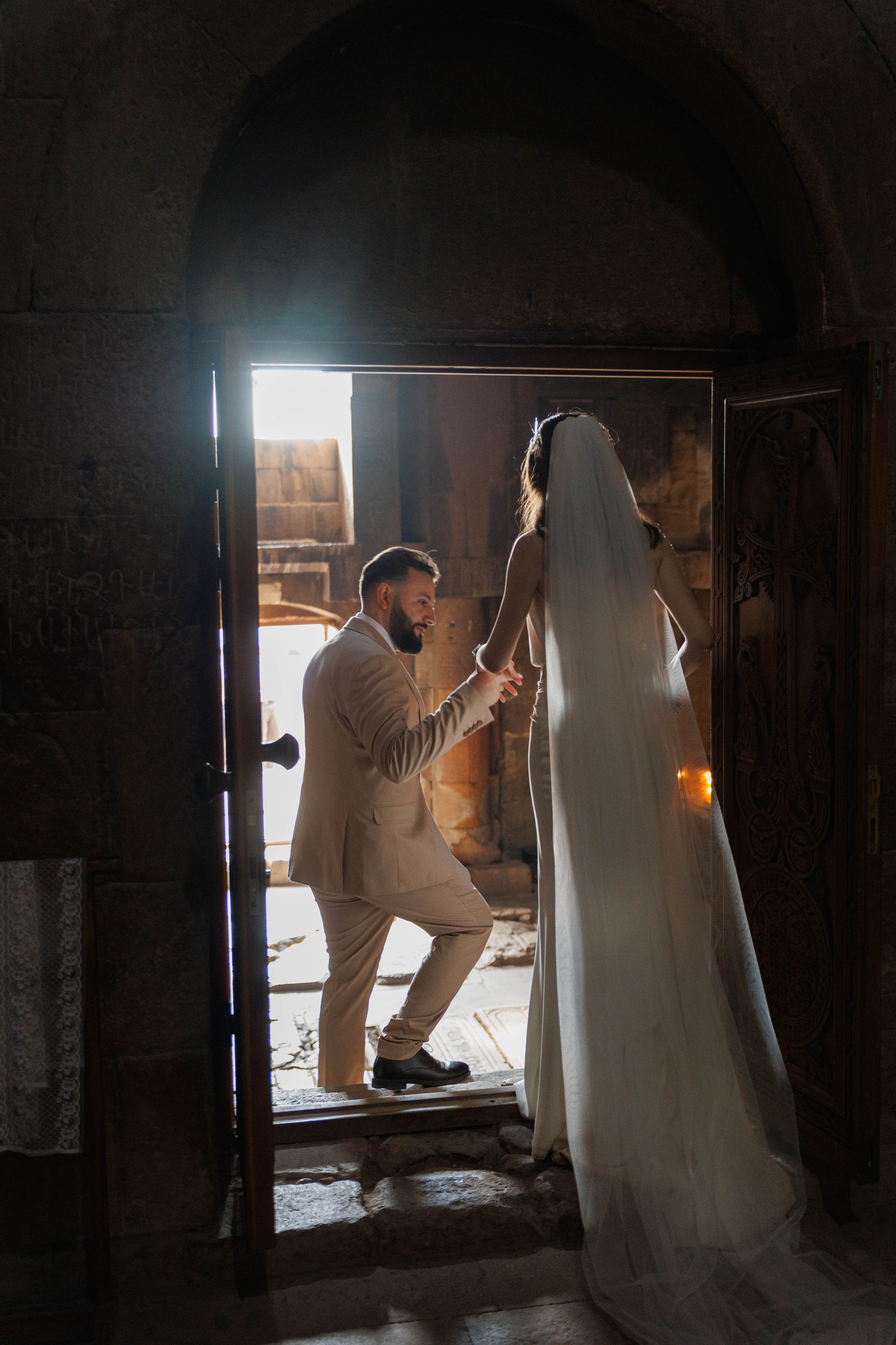 Aris and Milena Wedding. Recnac | Wedding Photographer Yerevan