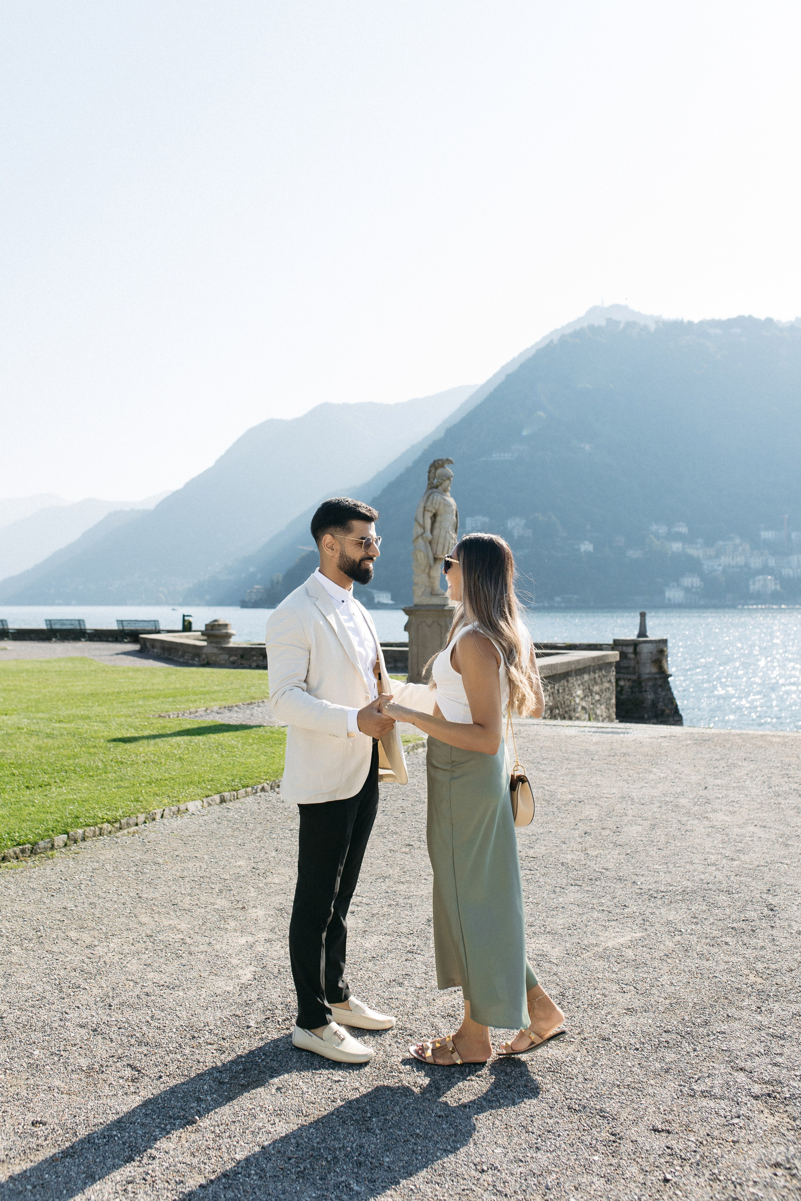 She said yes 💍. Wedding photographer in Italy