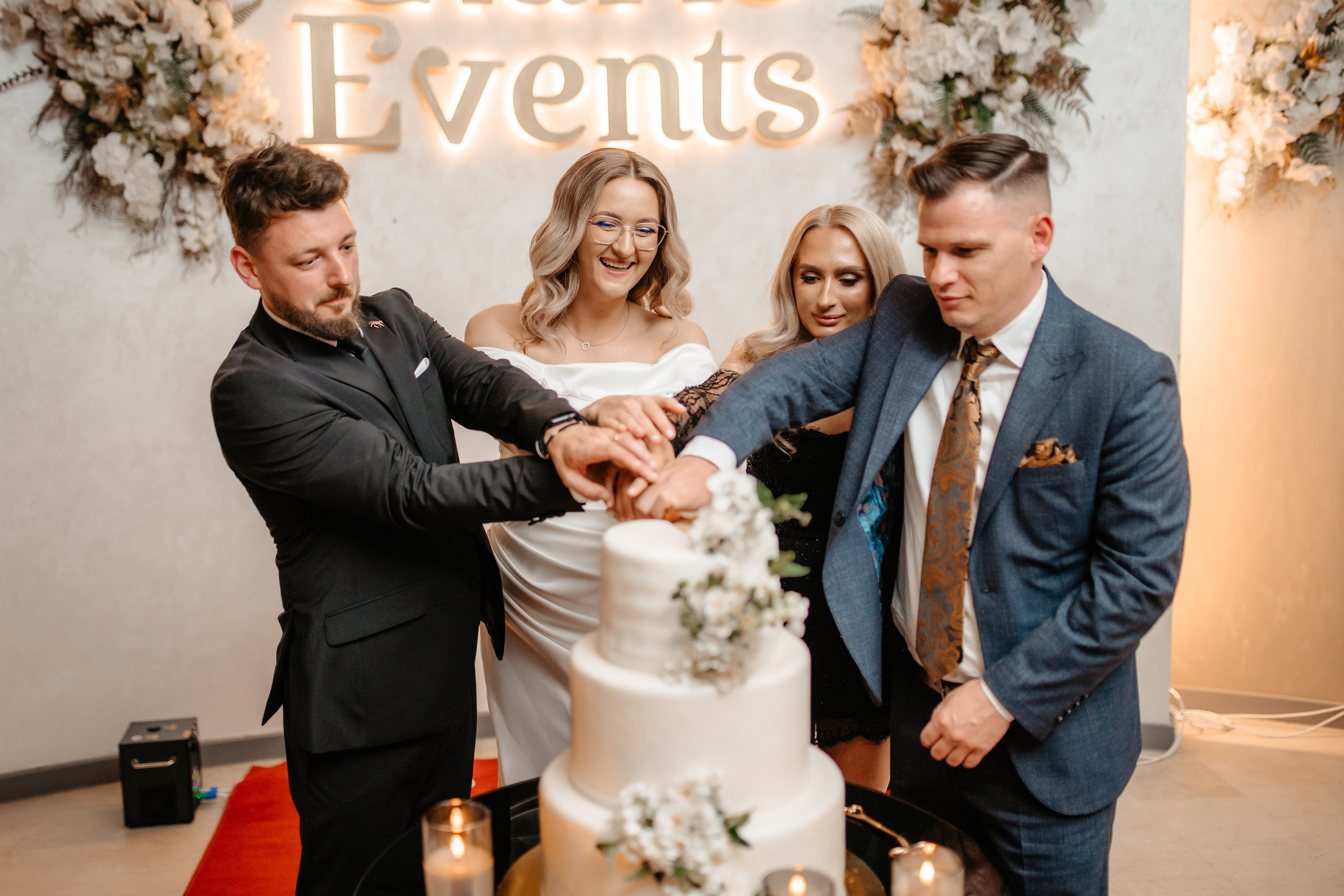 Elena + Cristi. Goldut Sergiu Photographer