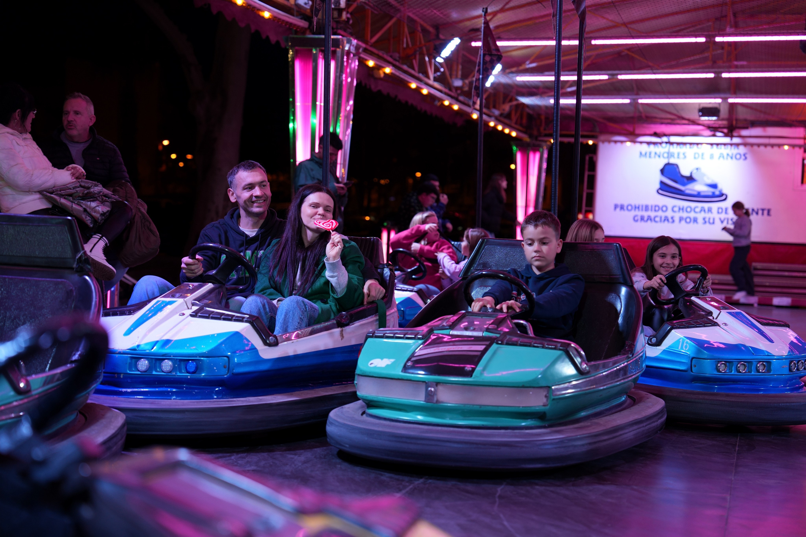 PARQUE LUNA. Fotógrafa Olena Petryk. Realizo sesiones de fotos en Puerto de Sagunto