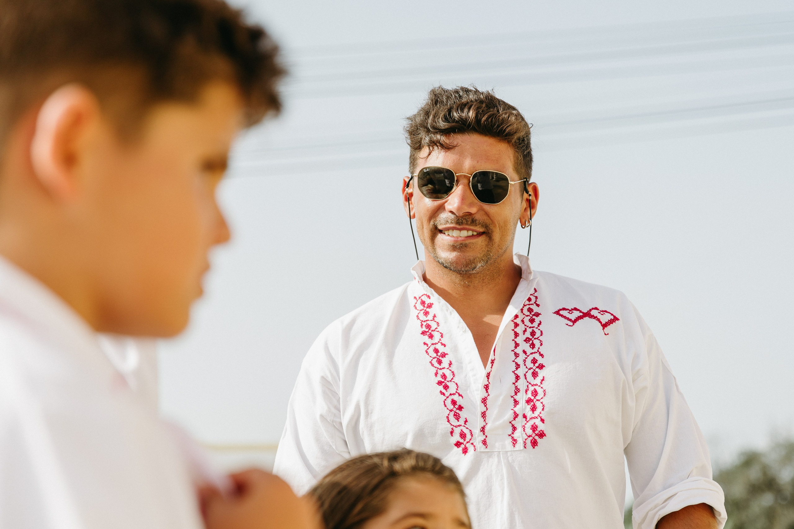 Marlene & Tiago com filhos. Passeios a Cavalo na Praia Peniche | Eco Salgados Agroturismo