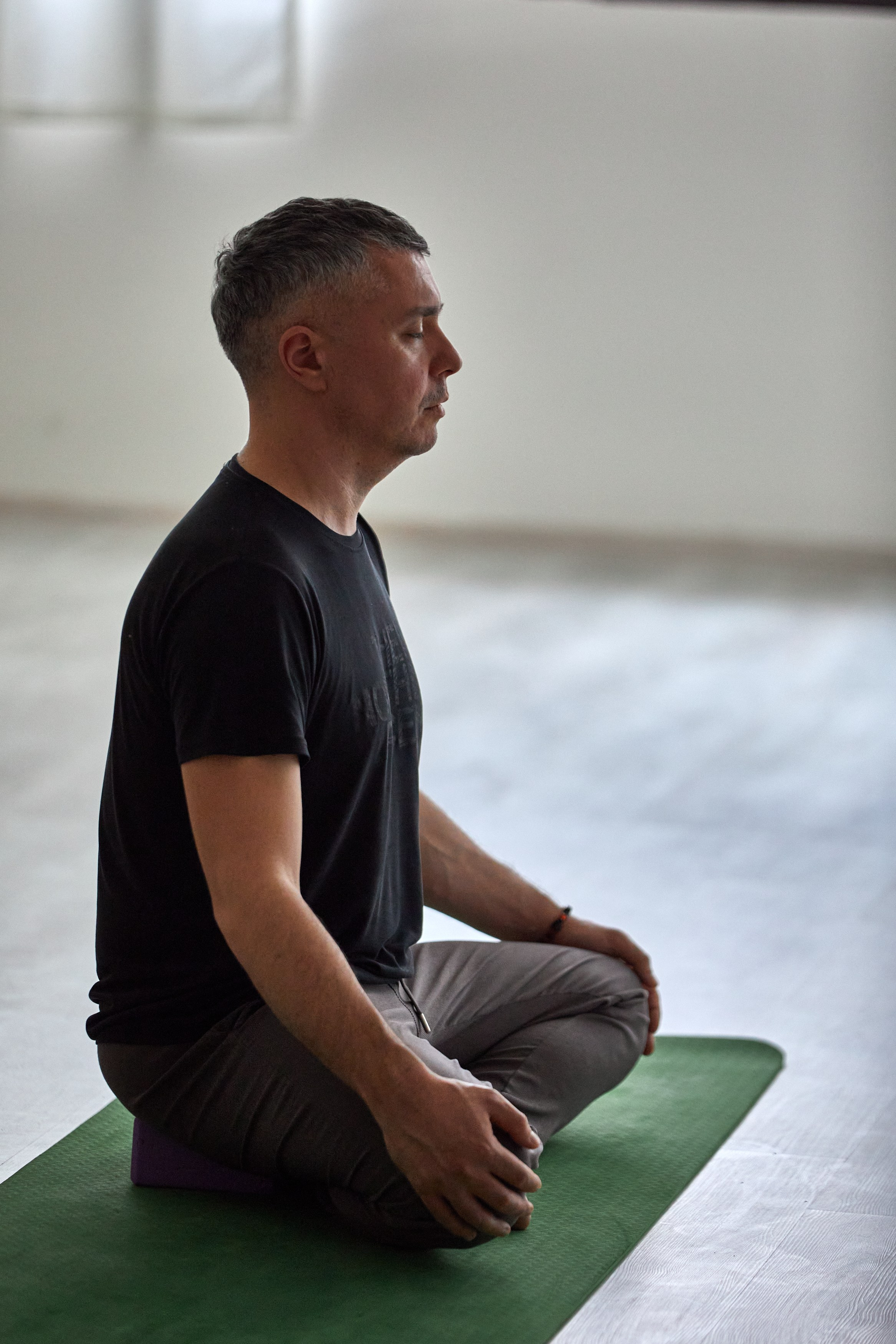 Практика в Yoga Shahi Center. Photographer in Baku Kamran Enceladus