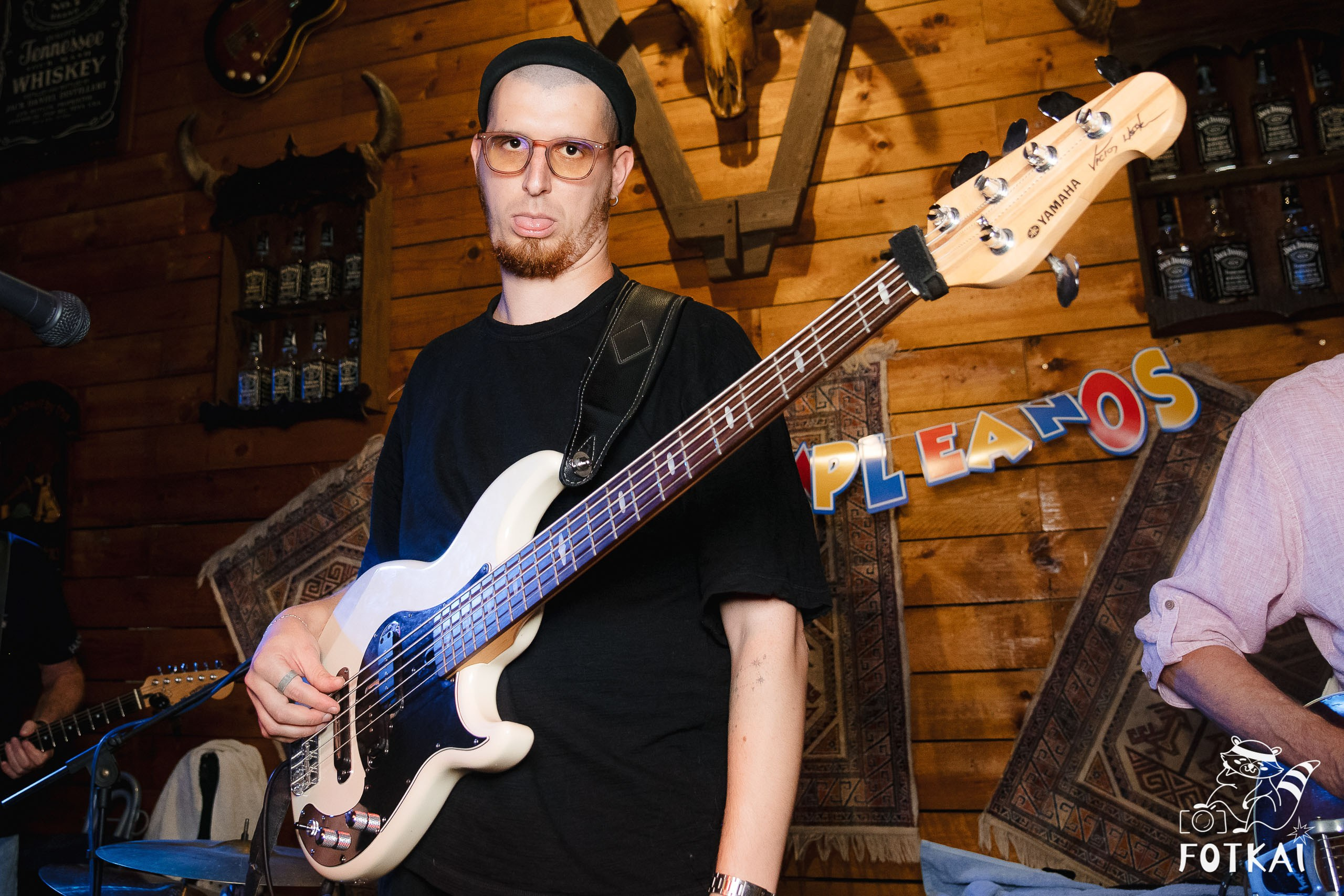 El Paso Rock Bar Torrevieja: Reportaje fotográfico 29.08.25 | FOTKAI