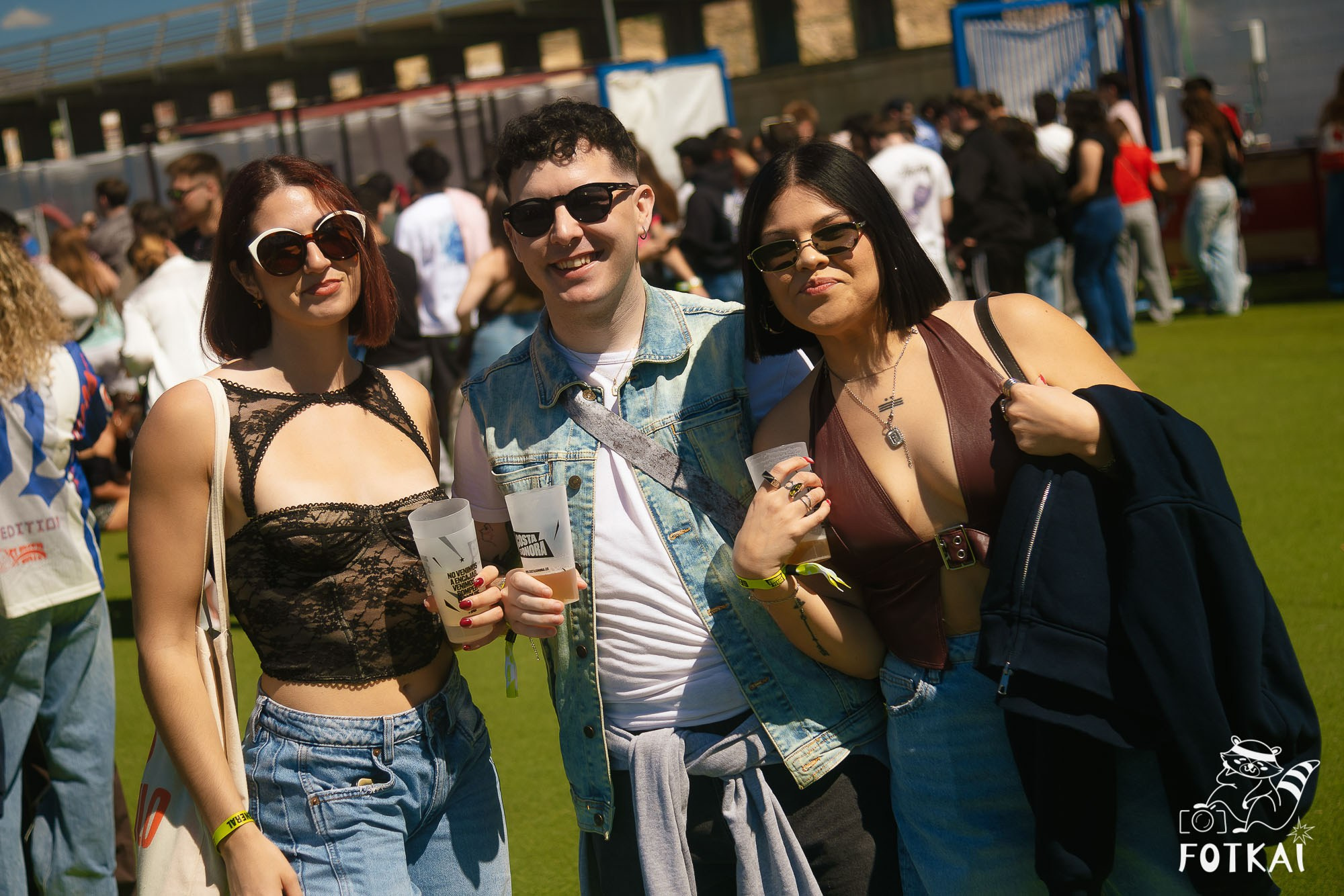 Costa Sonora 2026 Alicante Day 1 Photos — Find Yourself, Friends and Festival Crowd | FOTKAI