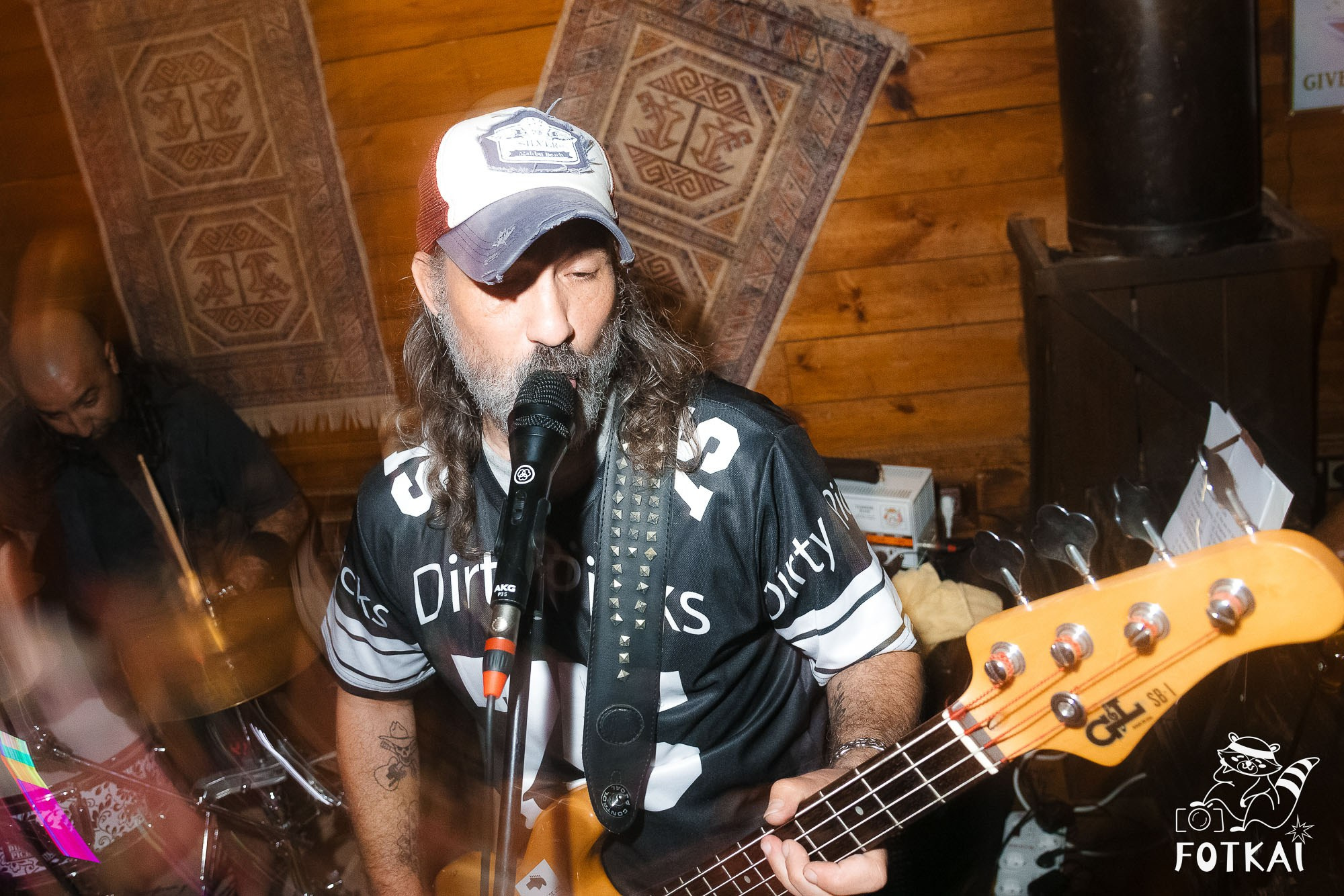 Dirty Picks — Fotos del concierto en El Paso Bar, Torrevieja, 2026 | FOTKAI