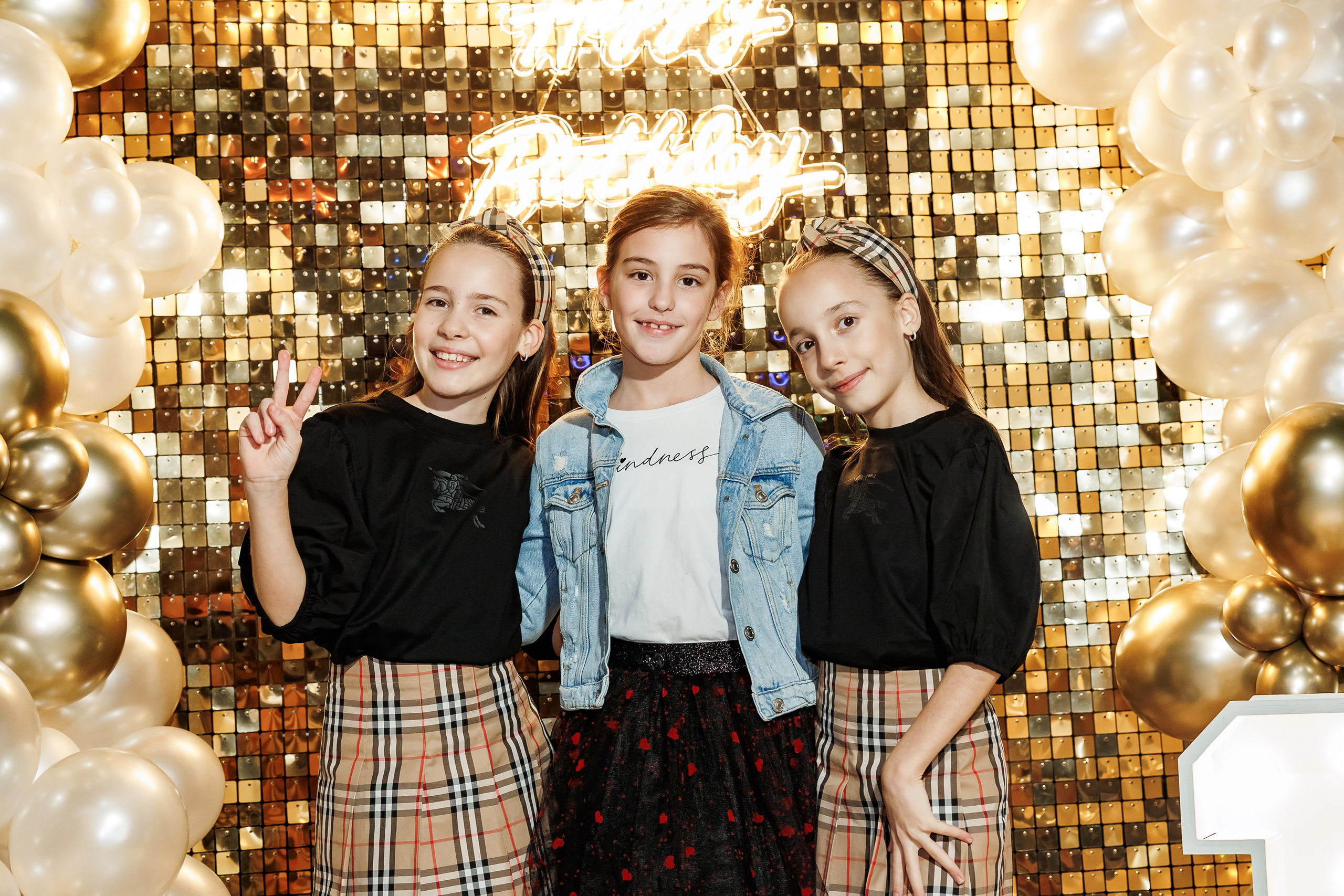 Честит Рожден Ден. Фотограф Ирина Йотова