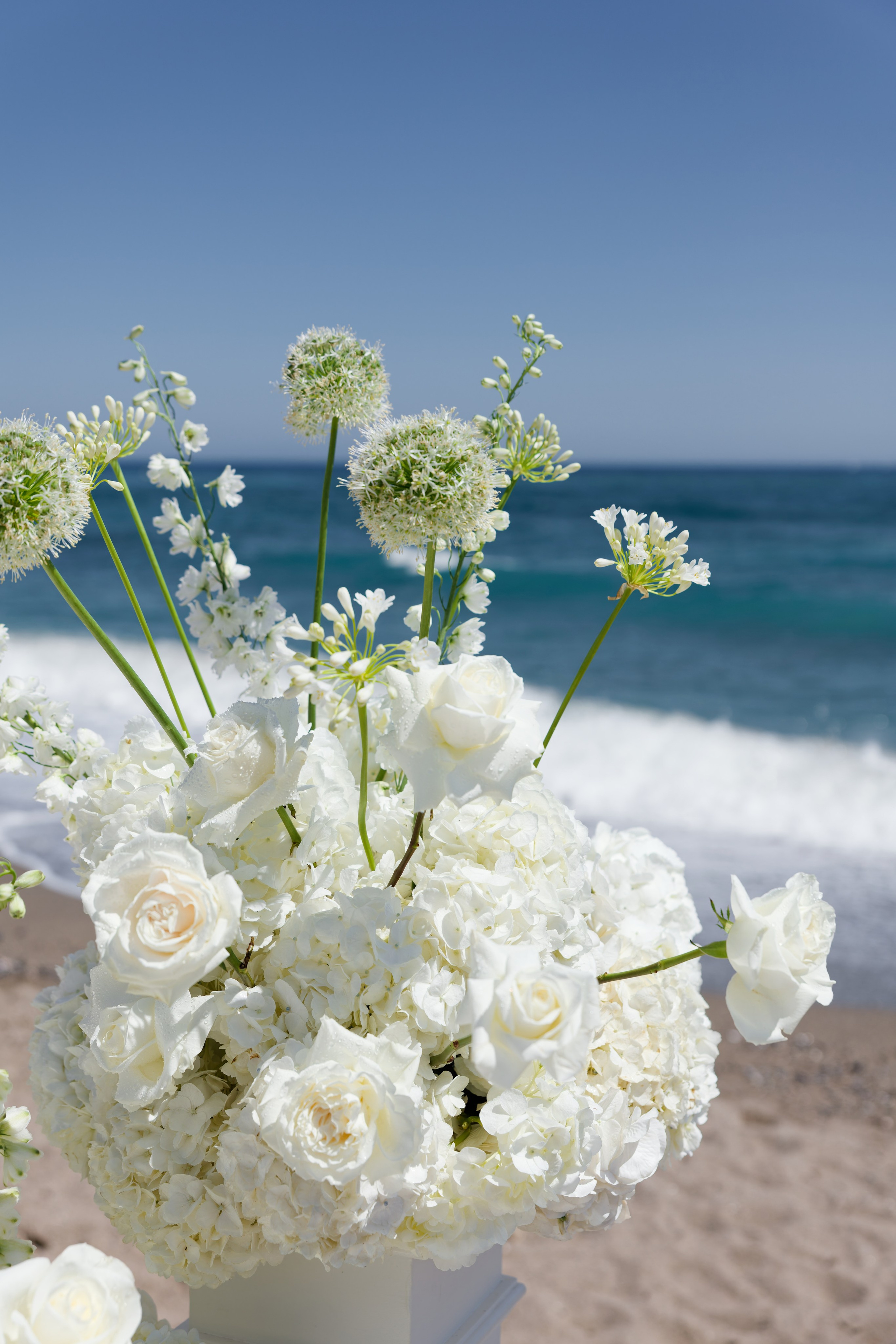 Beach Wedding in Marbella PREVIEW. Destination Wedding Photographer — Nikita Burtsev