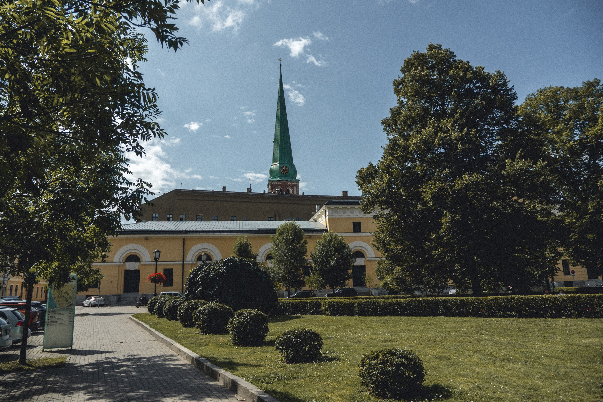 Voyage à Riga. Photographe sur Cote d’Azur. Portraits de familles, couples, enfants, événements