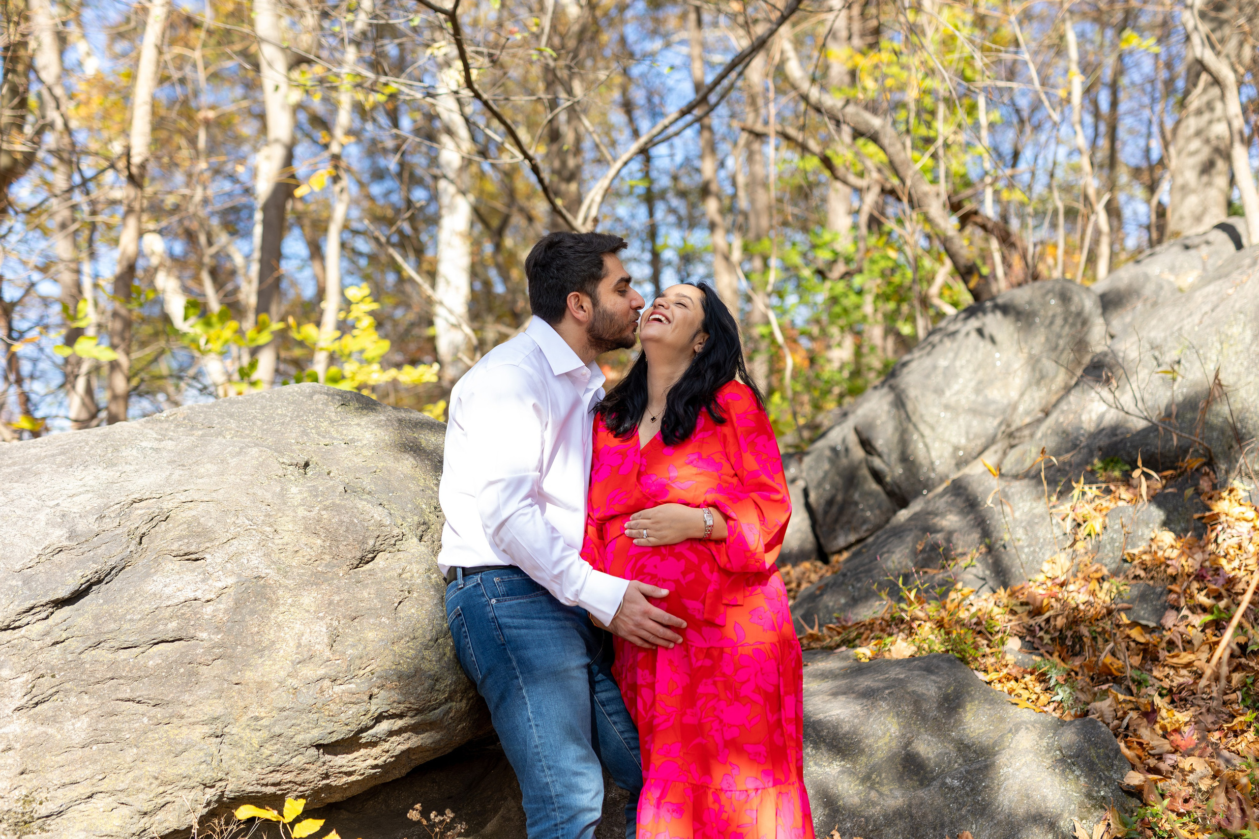 Central Park Maternity Portraits. Family, lifestyle, and commercial photography in New York and New Jersey