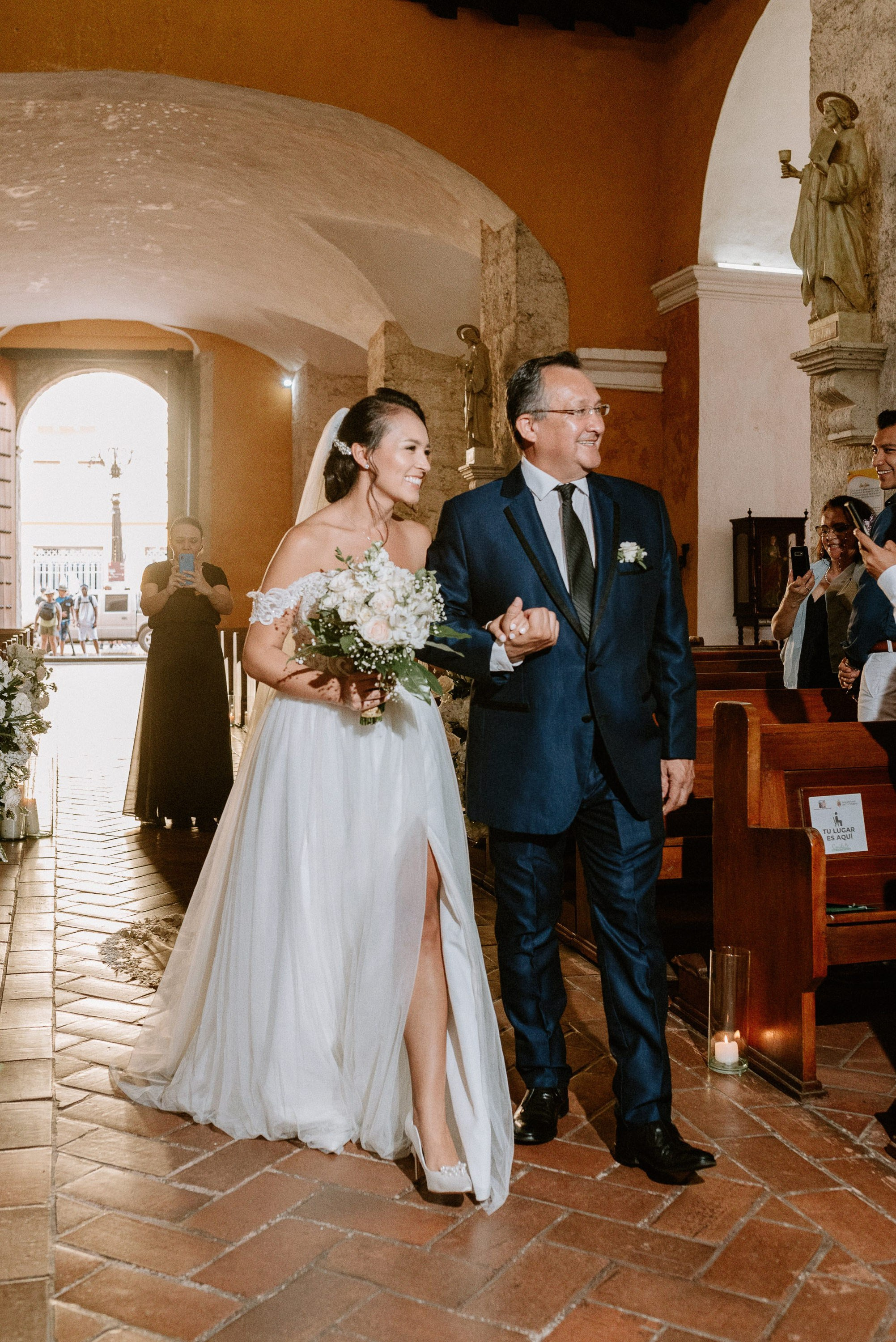 Paola + Simon | Wedding Photos in Cartagena – César Vanegas Photography. César Vanegas Photography | Wedding & Travel Photographer | Cartagena, Colombia