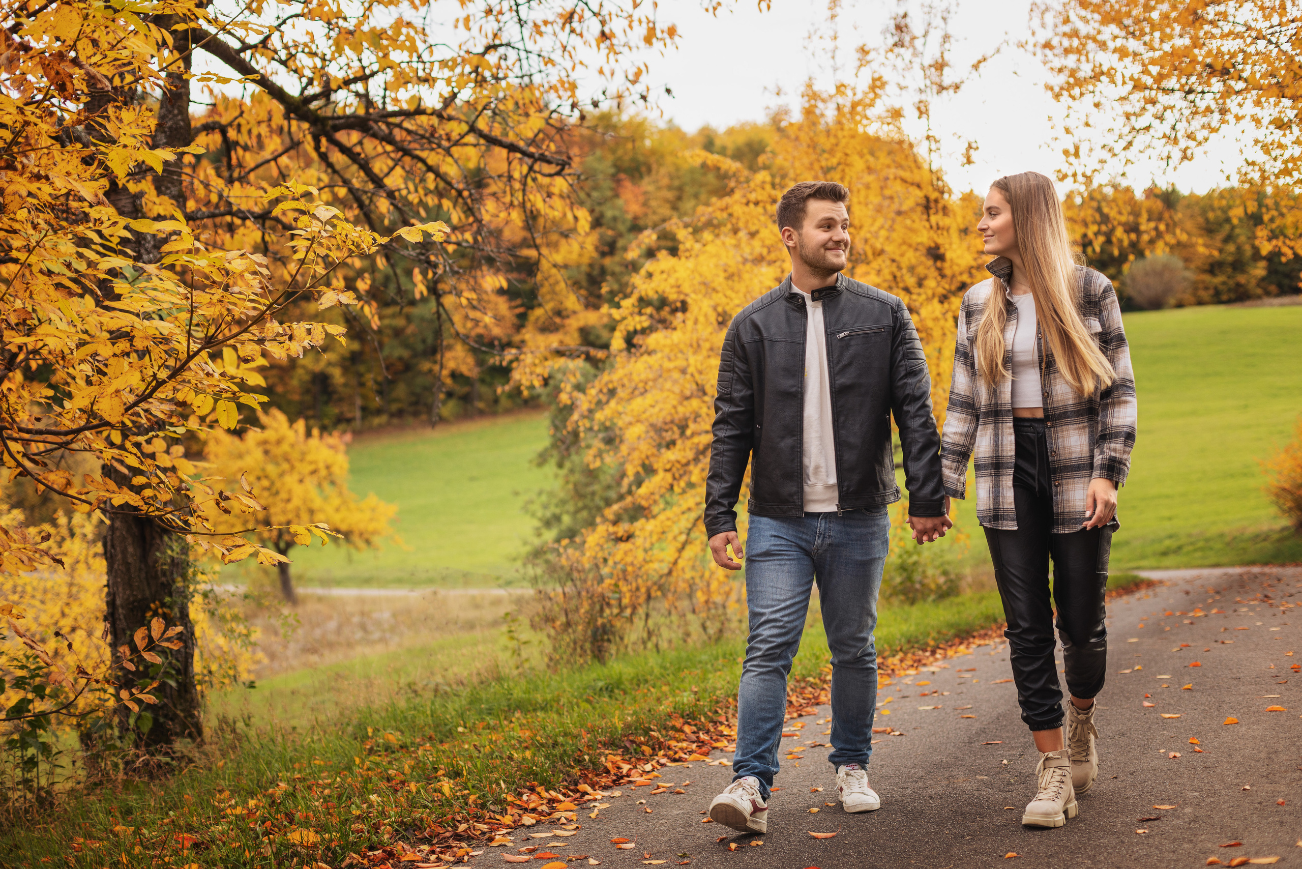Love Story. Fotograf für Hochzeits- und Familienfotos in Buchen (Odenwald) Mosbach
