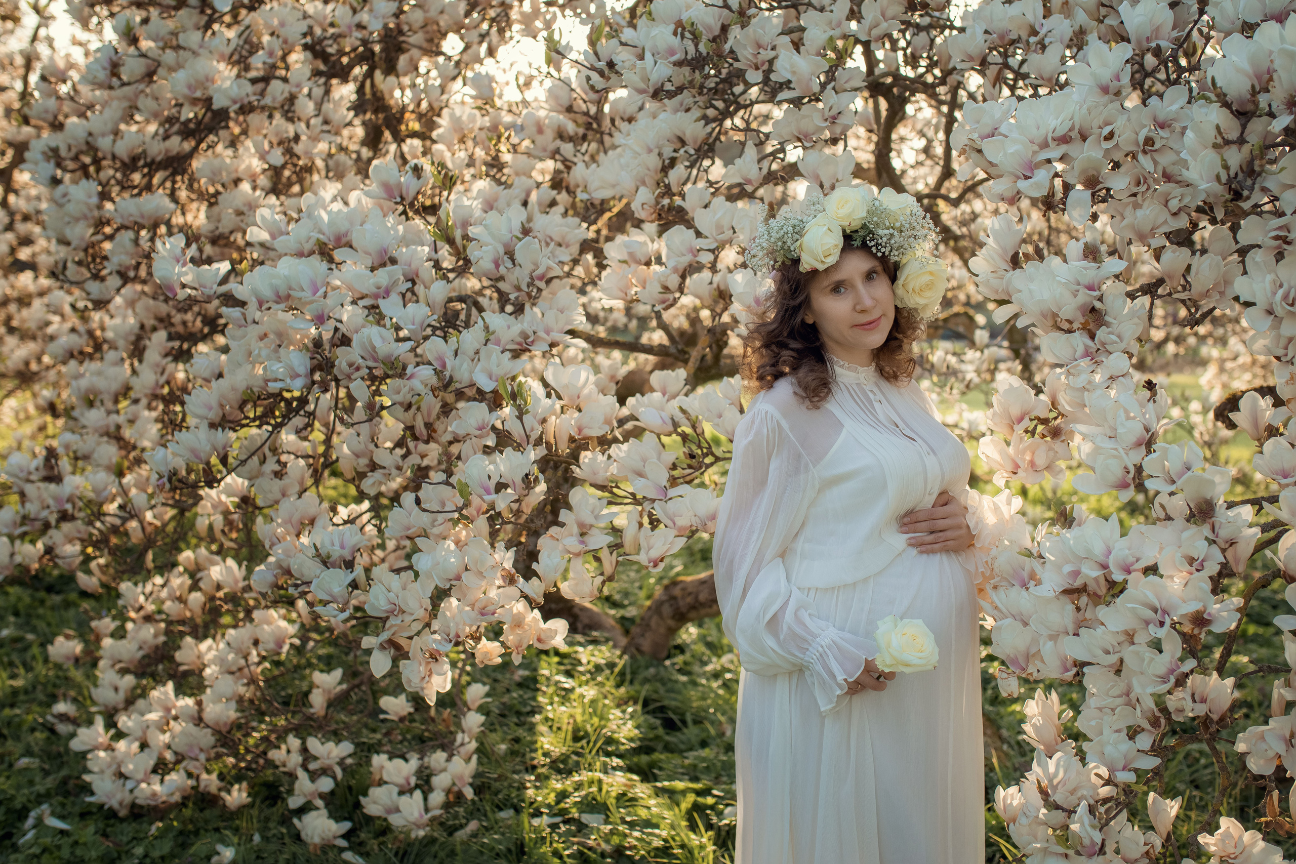 Babybauch. Fotograf für Hochzeits- und Familienfotos in Buchen (Odenwald) Mosbach