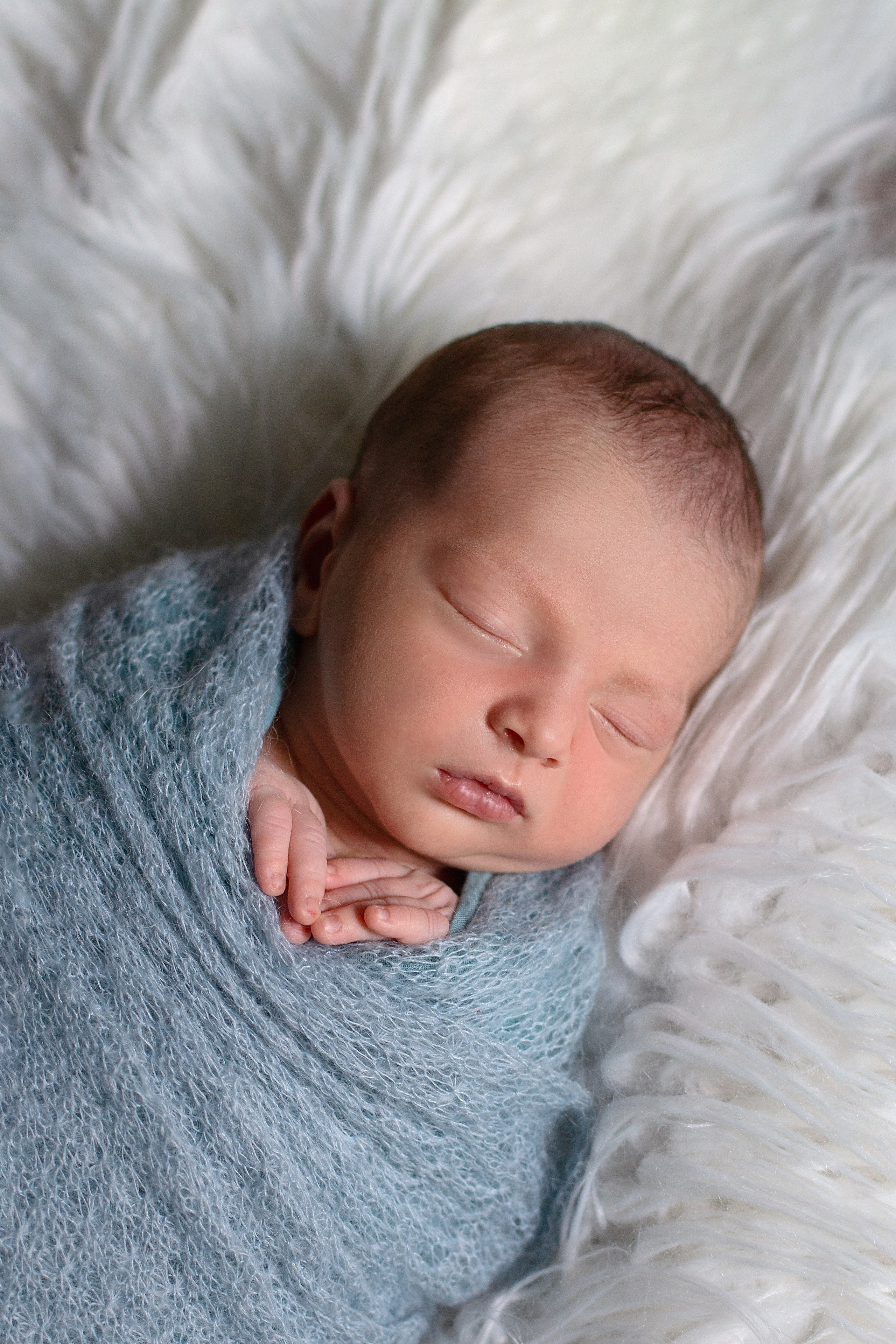 Newborn классическая. Детский и семейный фотограф в г. Бельцы