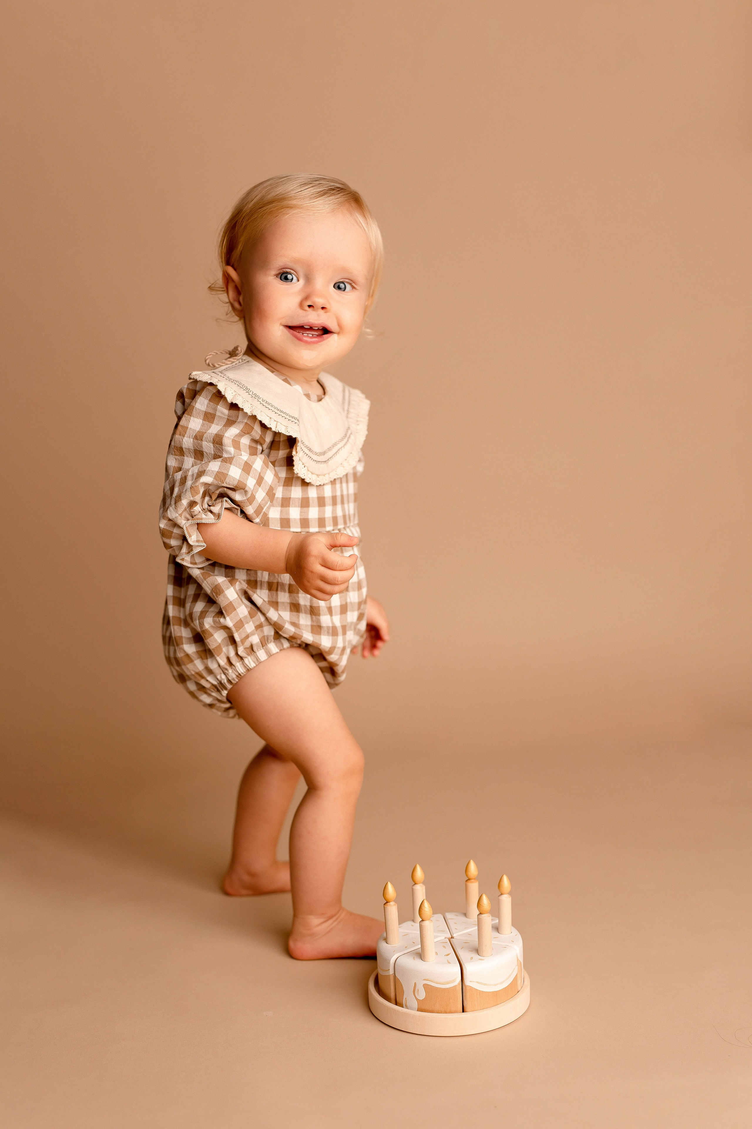 Cake Smash. NEUGEBORENEN und BABY Fotografin in WIEN und Umgebung