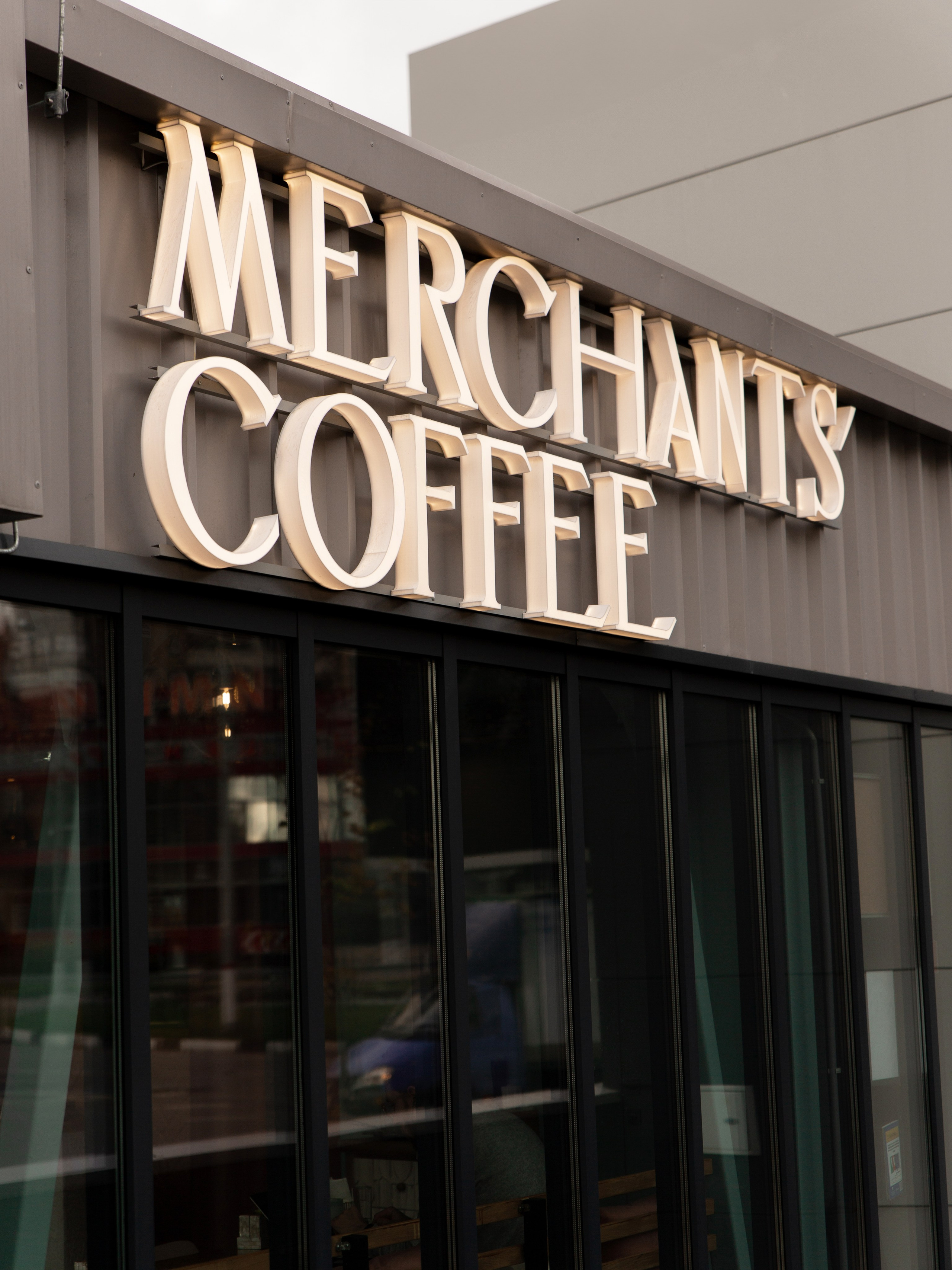 Merchants coffee shop. Photographer Vladmir Gladkov