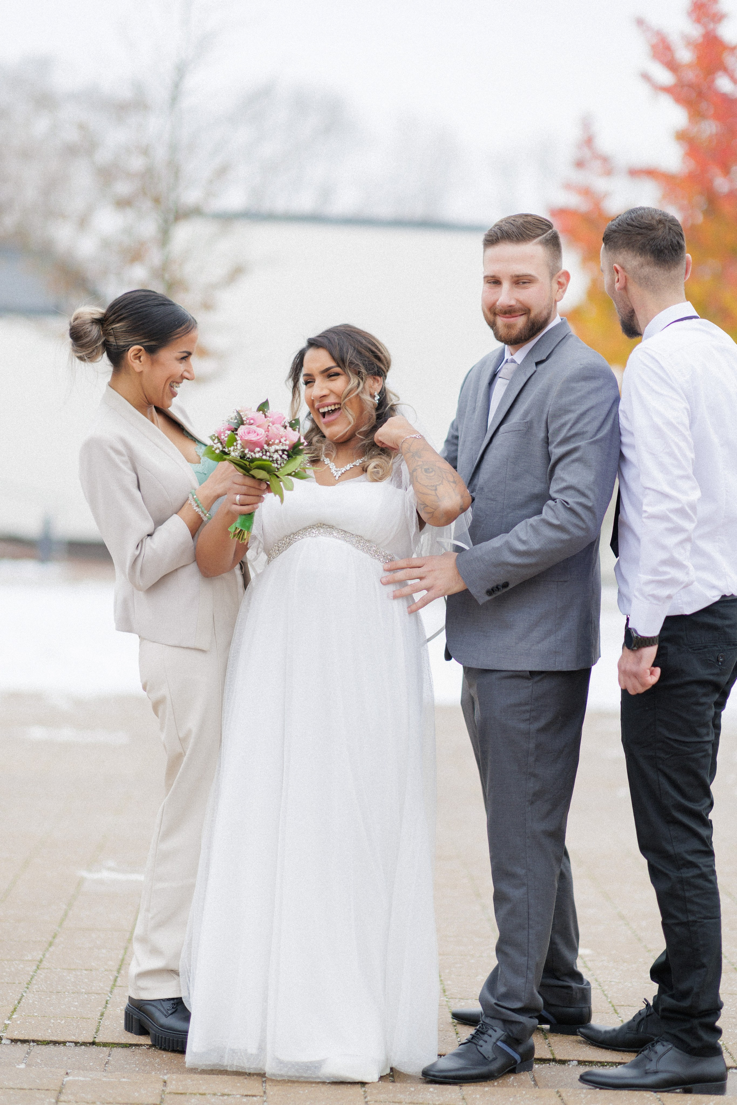 Hochzeitsfotoshooting in Hamburg Morisha und Senco. Hochzeitsfotograf und Hochzeitsvideograf aus Hamburg | Roka21Film