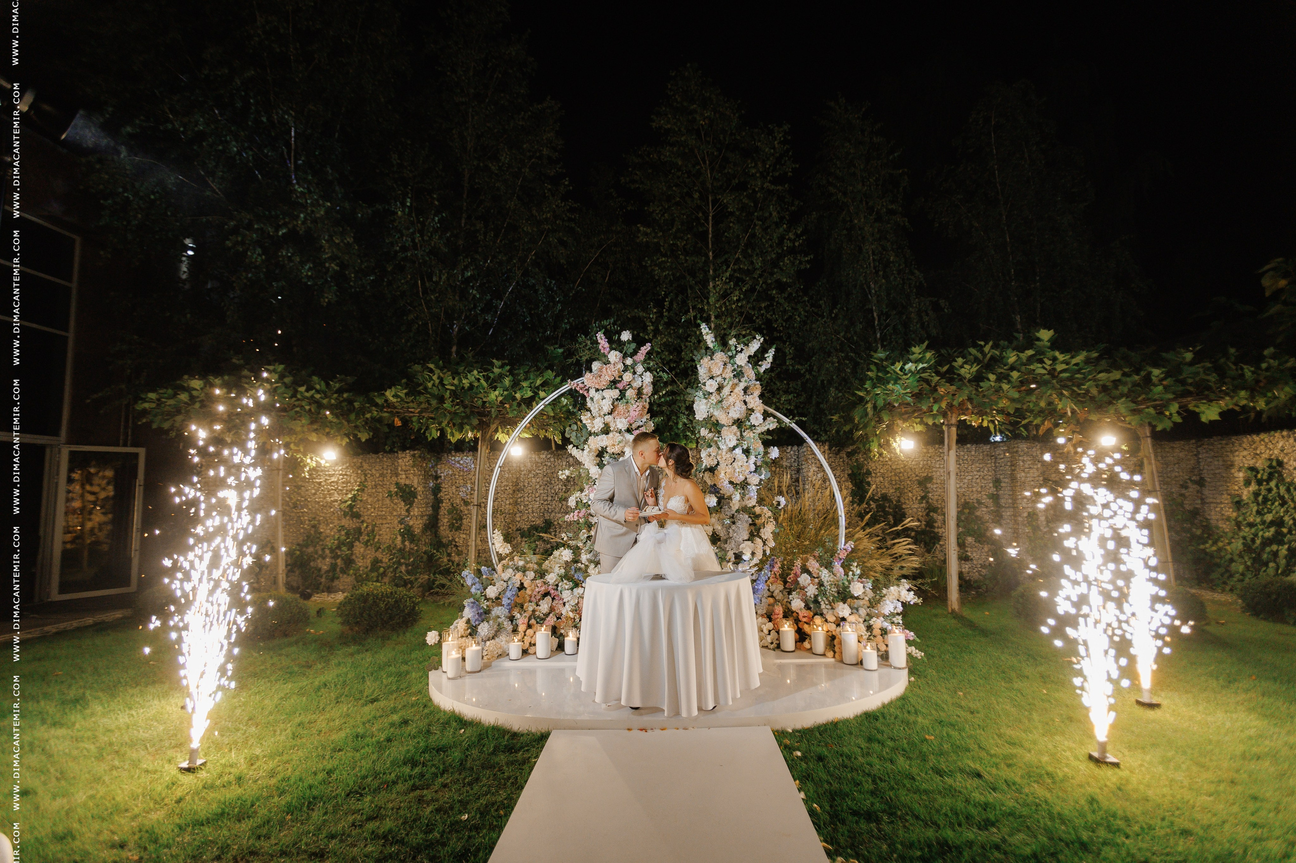 VLAD + YANA. Fotograf de nuntă în Chisinau, Moldova. Poze și Video Comerciale