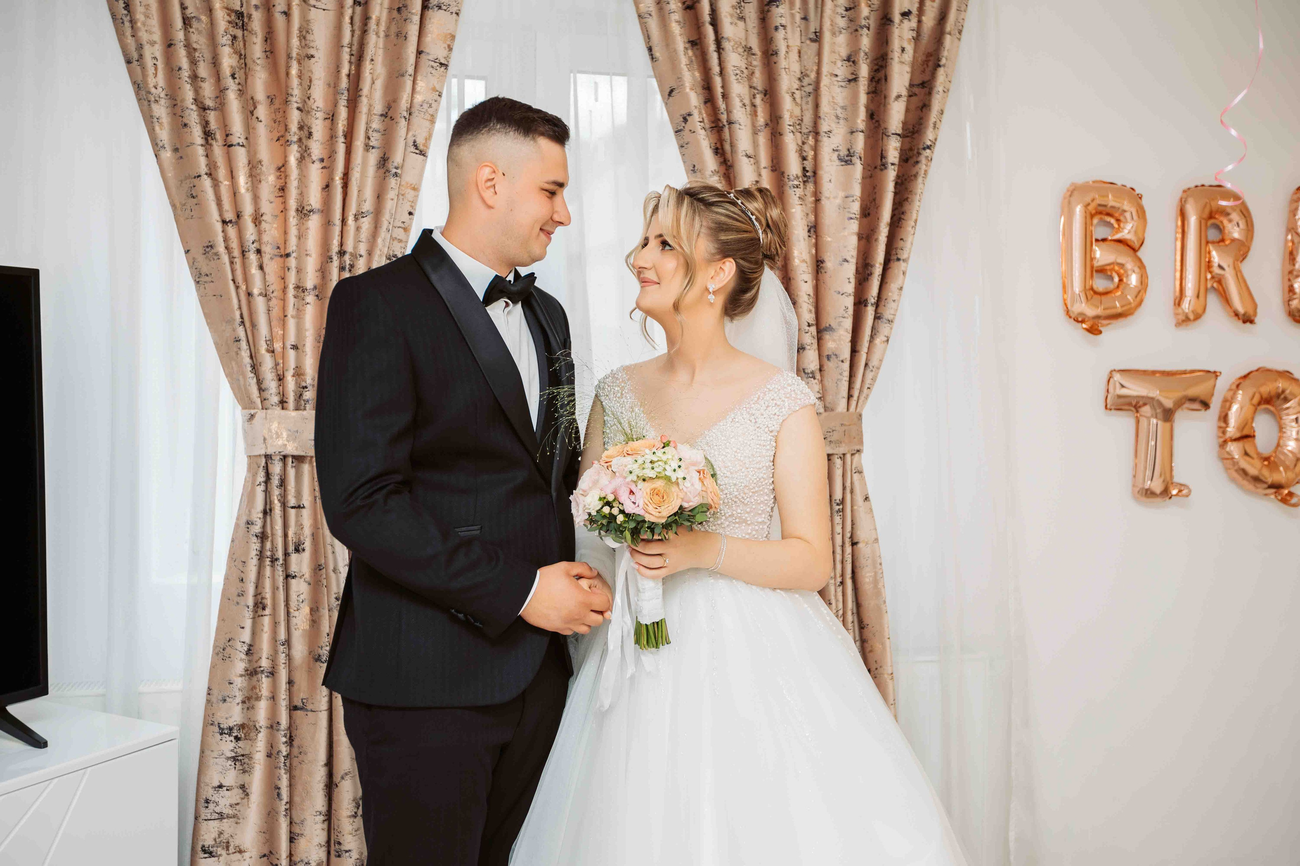 Simona & Florin. Contrast Studio