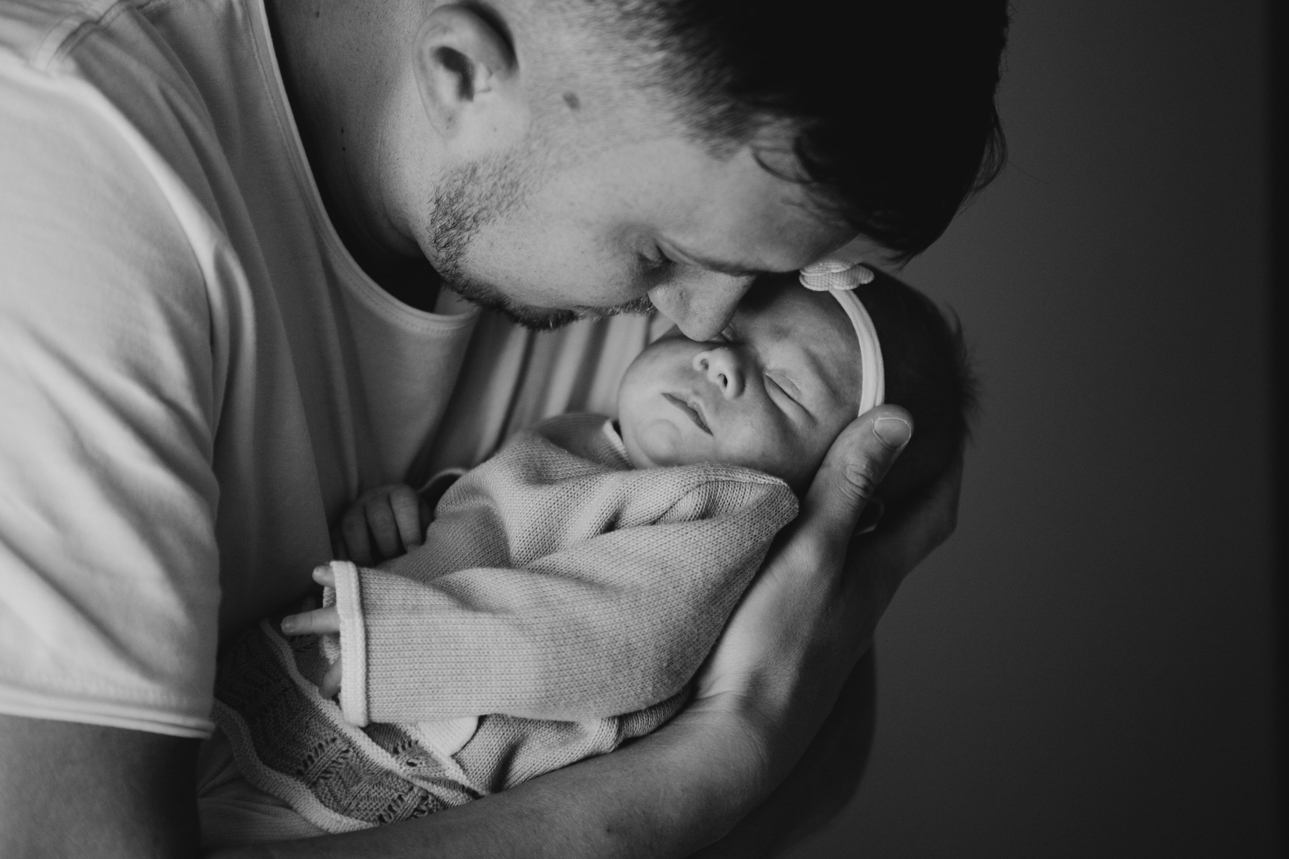 Bebê em casa. Fotógrafa de família