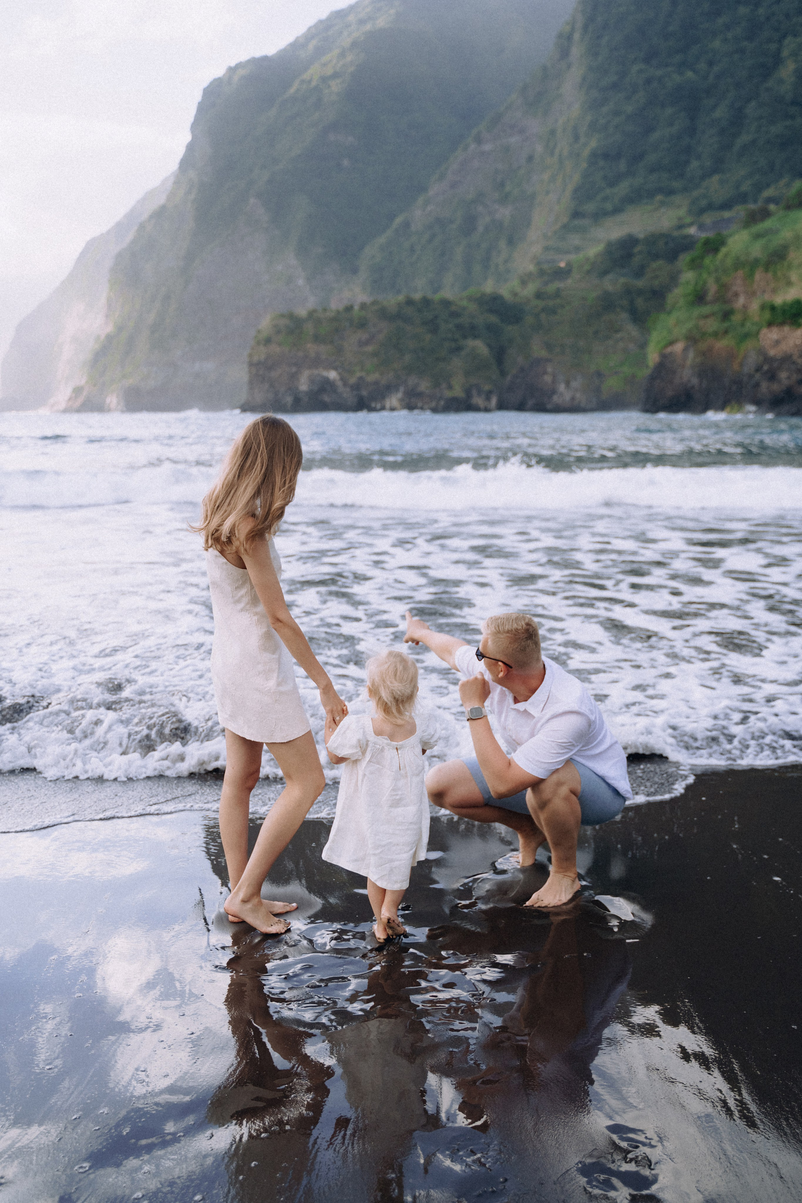 Seixal Beach Family Session | Family Photographer in Madeira. Your photographer in Madeira