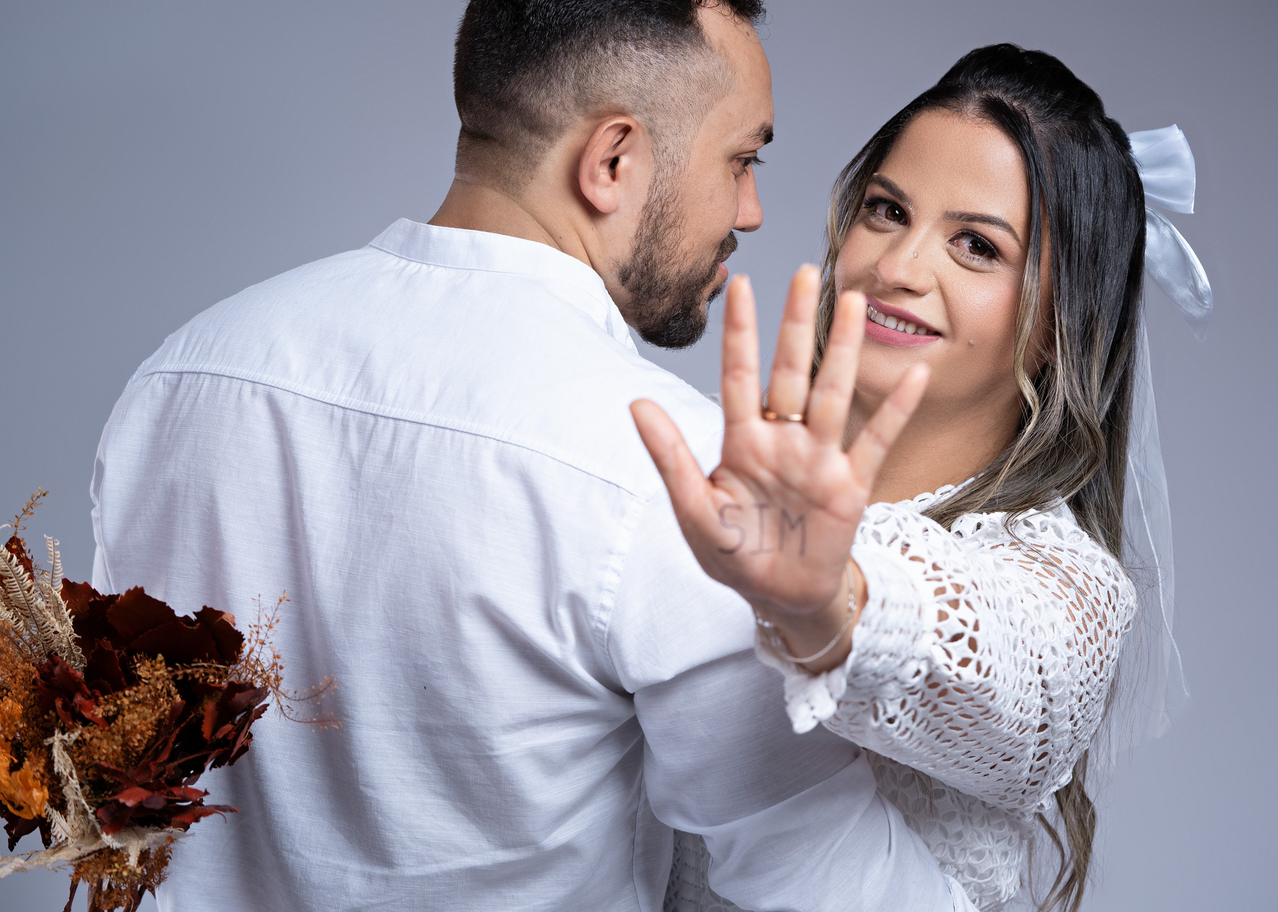 Pré Wedding Estúdio — Taise e Ricardo. Fotógrafo de casamento e Filmmaker de casamento