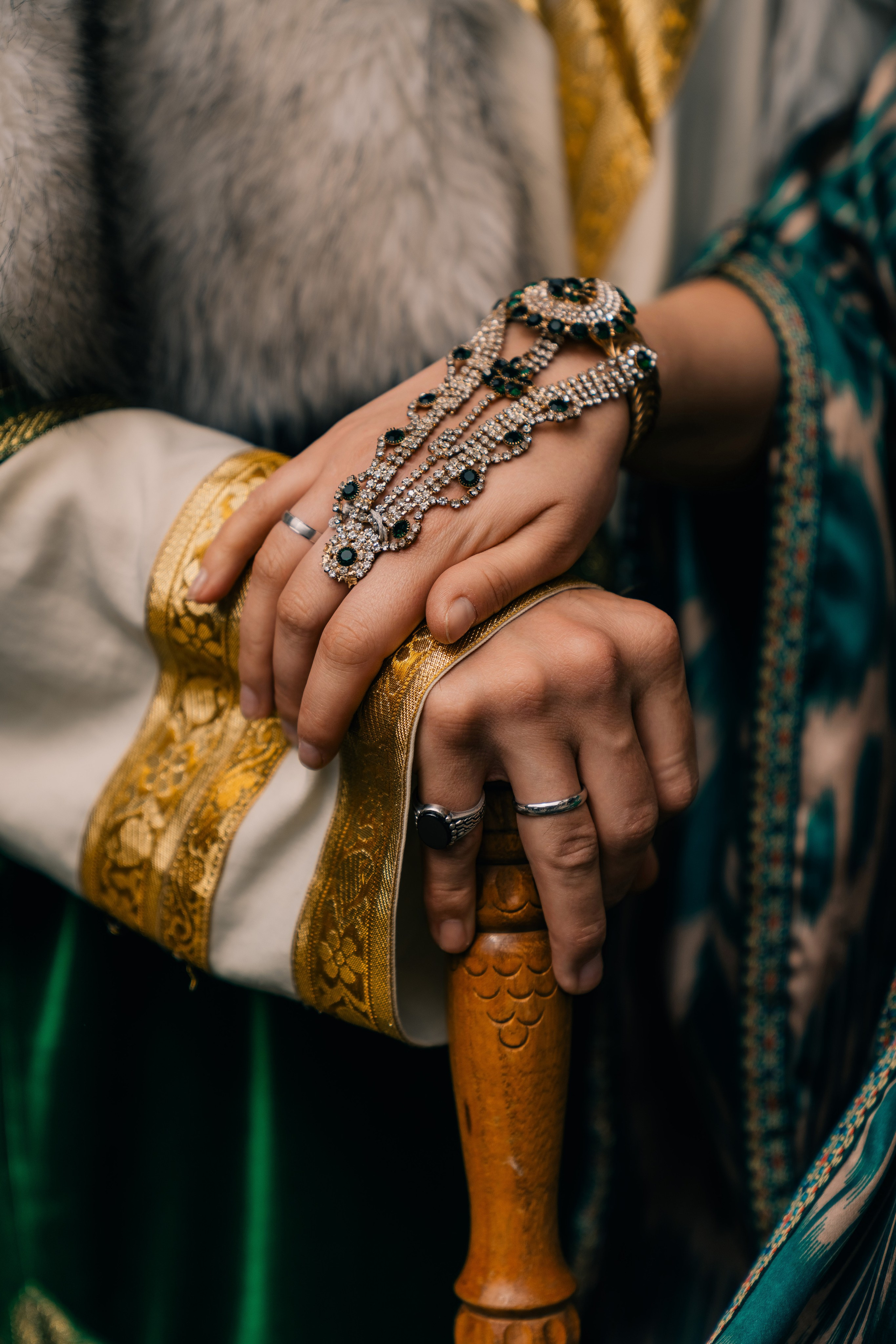 Фотосессия для туристов в национальных платьях — Узбекистан. Фотограф в Узбекистане и Самарканде Джасур Марупов