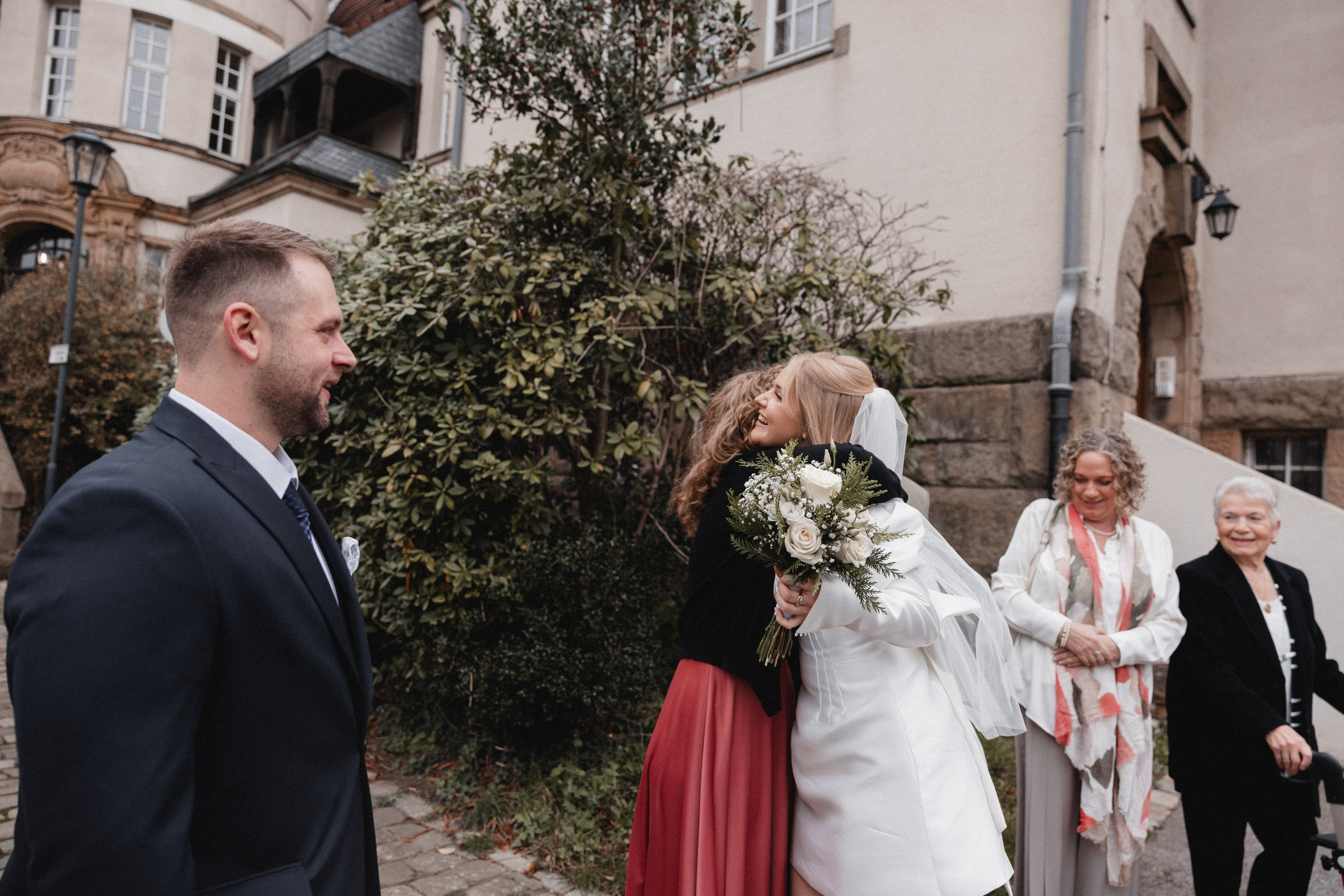 Louisa & Niklas | Schlosshotel Hugenpoet. Photographer in Bochum Dolia Halyna