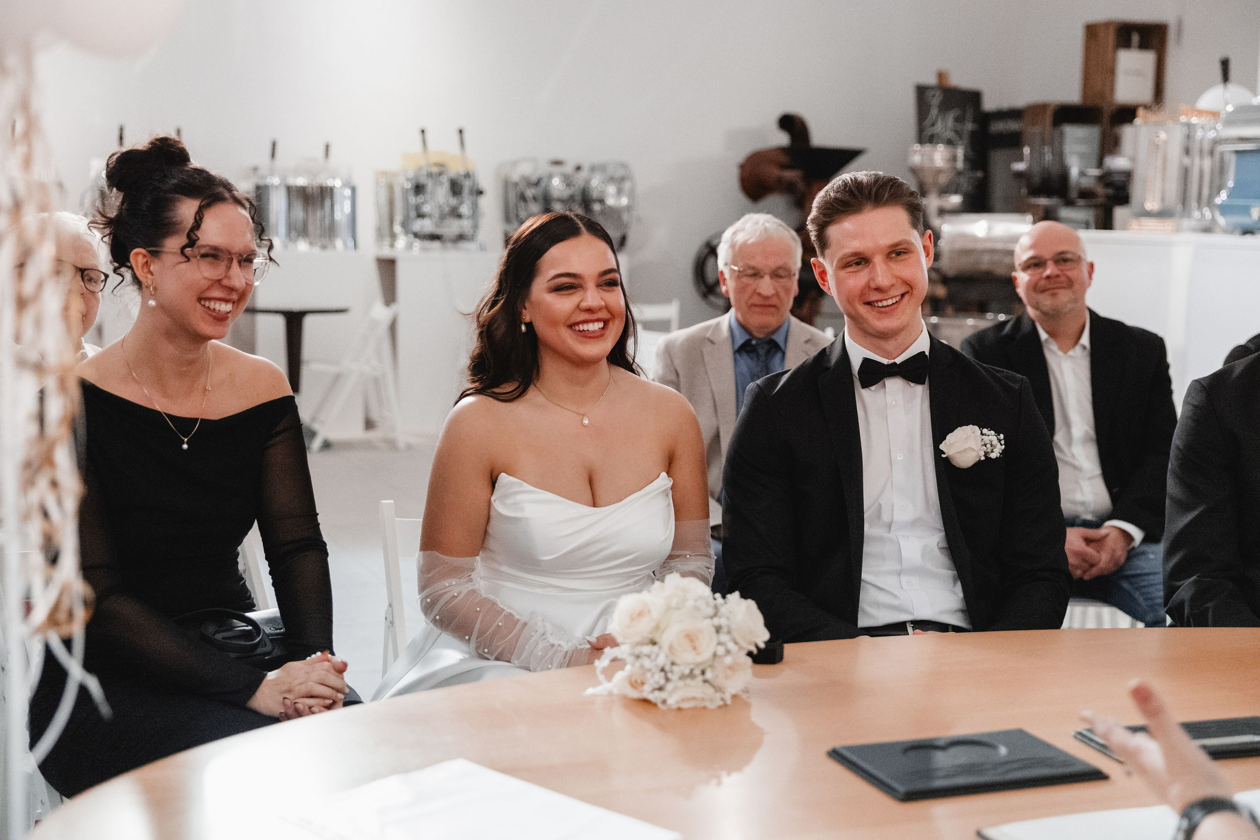 Standesamtliche Hochzeit im Kubus Bochum – Sophie & Martin. Hochzeitsfotografie |Hochzeitsfotograf Bochum | Hochzeitsfotograf Dortmund | Hochzeitsfotograf Essen | Hochzeitsfotograf Ruhrgebiet