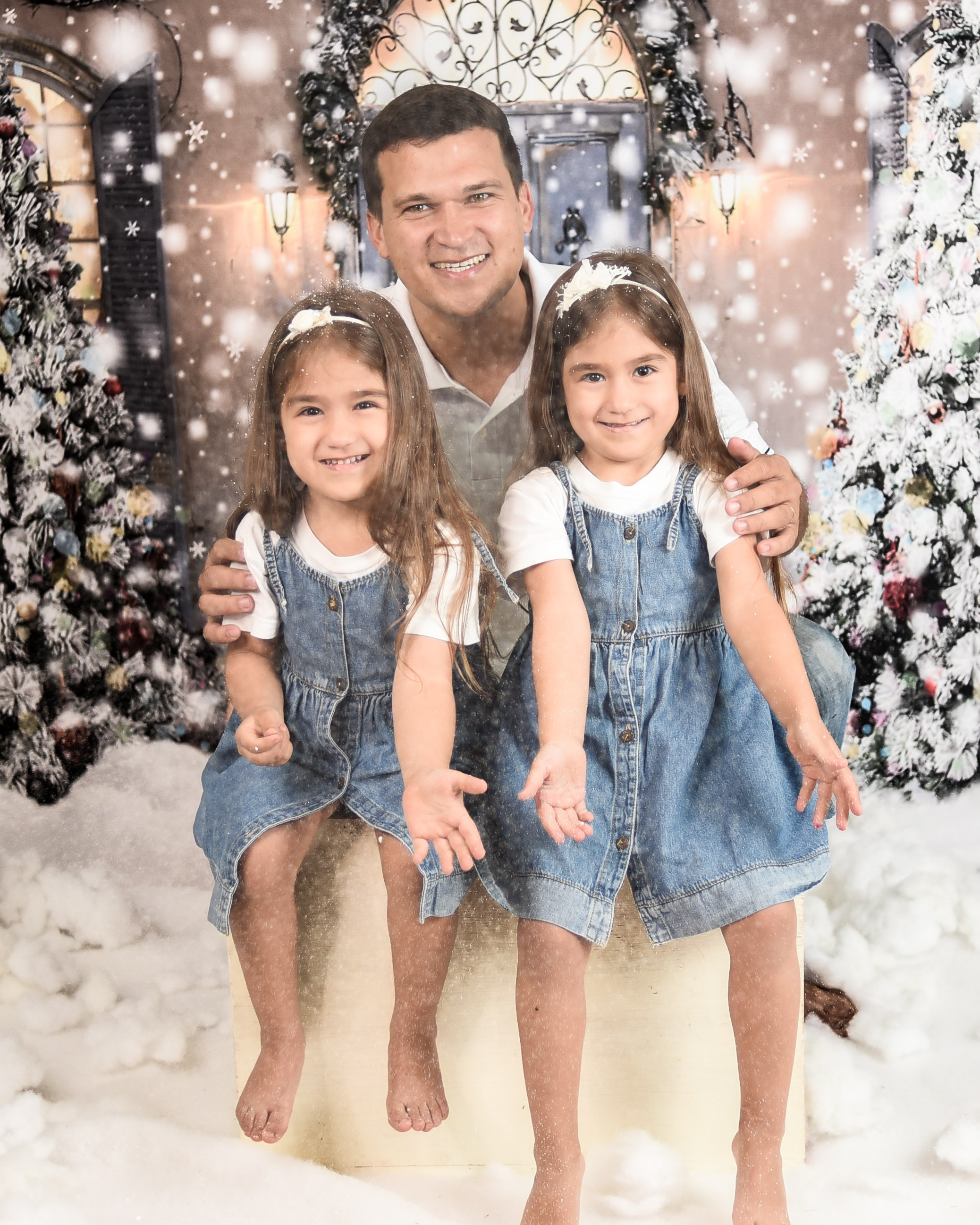 Sesión Navideña de Ariana y Martina. Fotografo de casamiento en misiones y fotógrafo de familia  Posadas