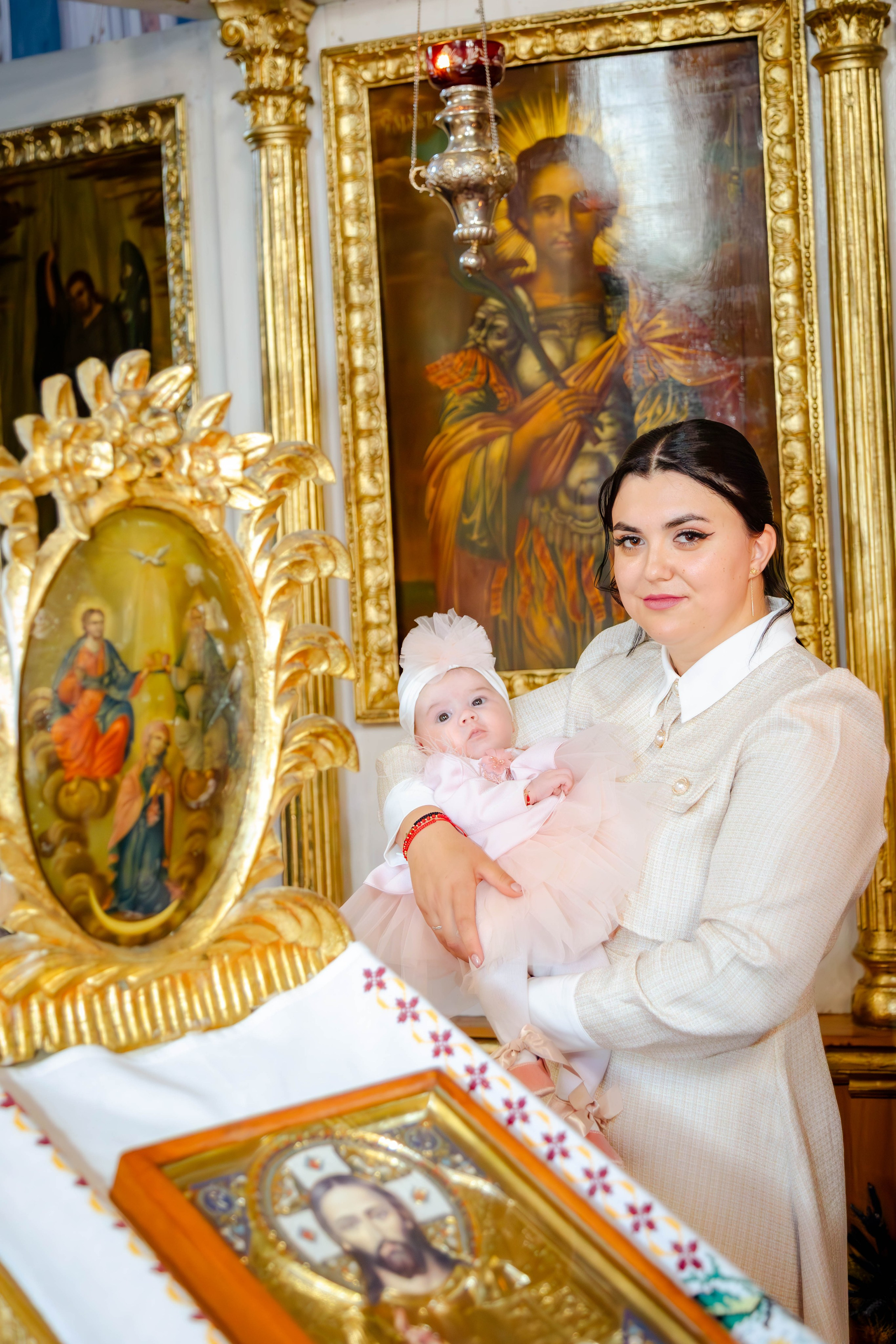 Miriam Eva. Fotograf evenimente PRIVATE