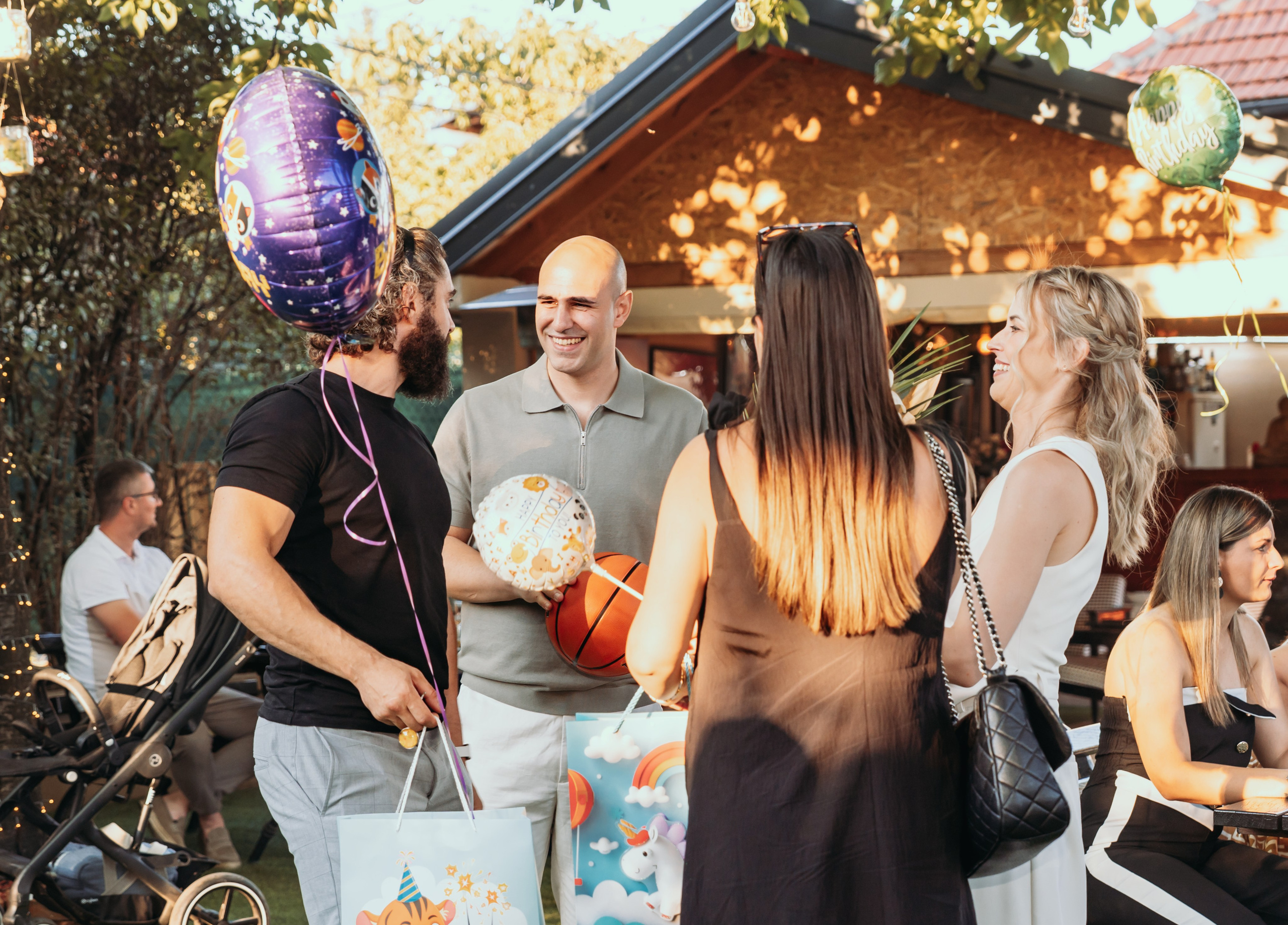 FOTOGRAFISANJE ROĐENDANA. DEČIJI FOTOGRAF BEOGRAD|NOVOGODISNJE FOTOGRAFISANJE|CAKE SMASH