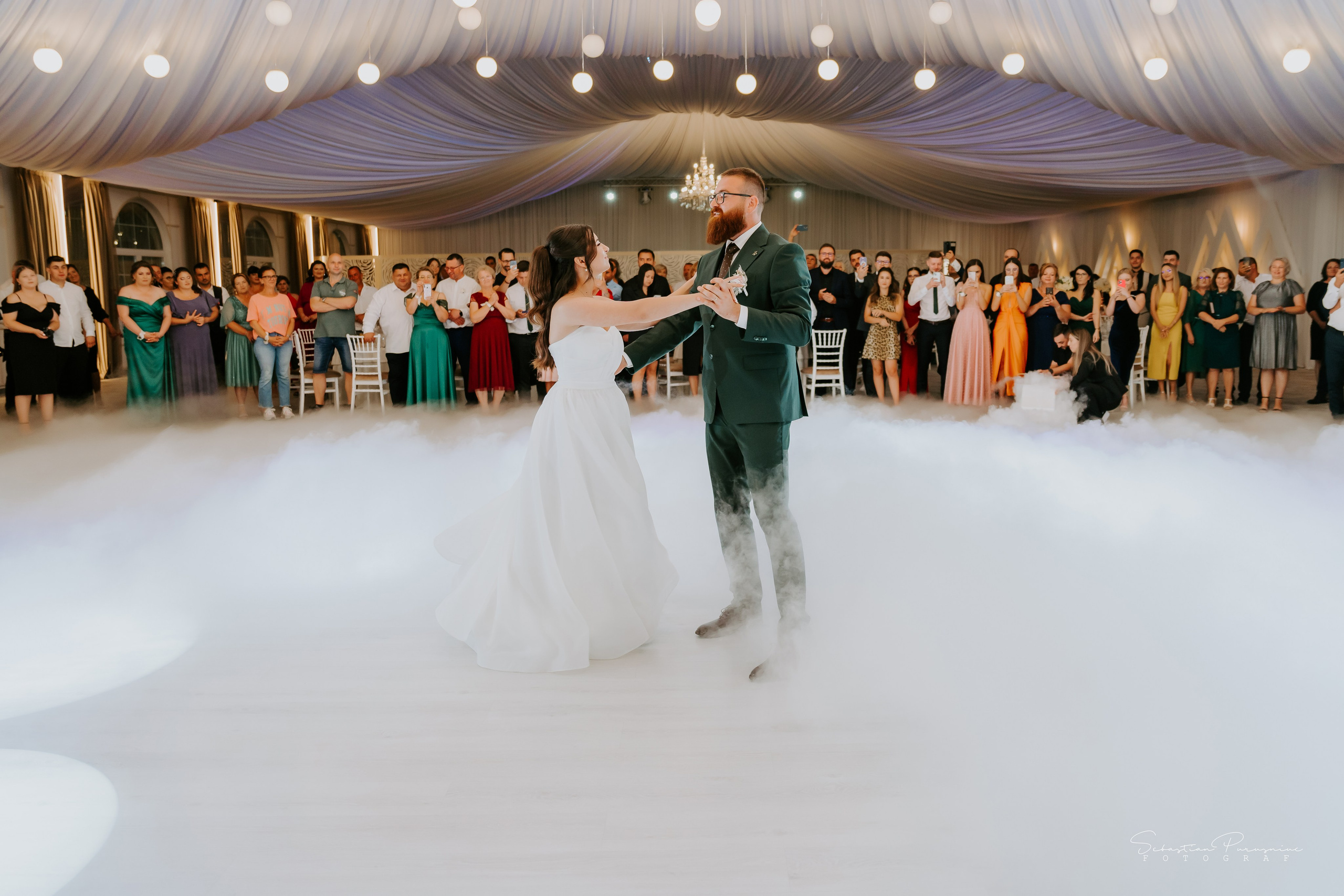 Andreea & Mădălin. Sebastian Purusniuc Fotograf - Iasi