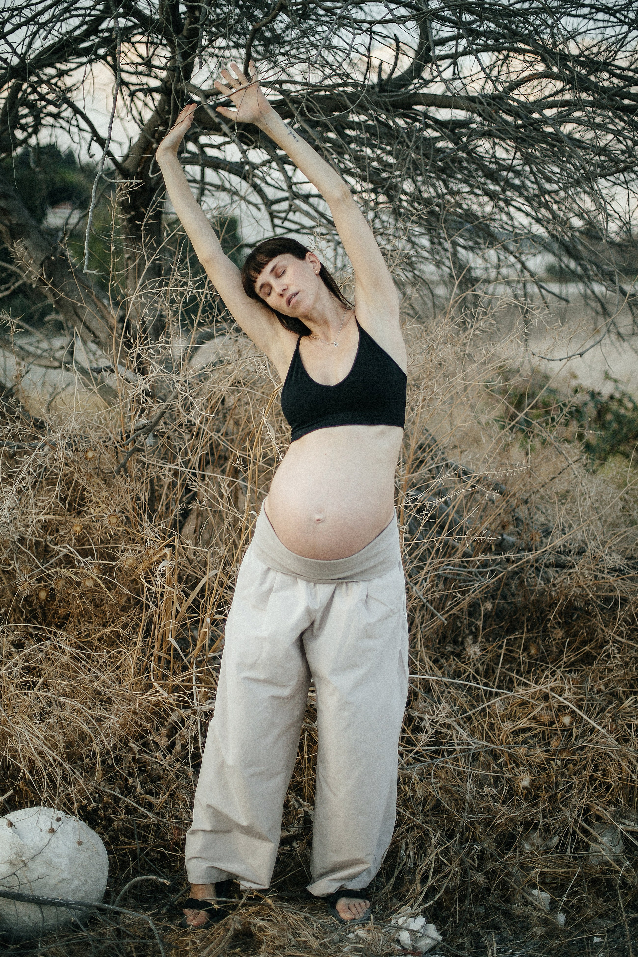 Kiryat Tivon field. Family photographer in Israel