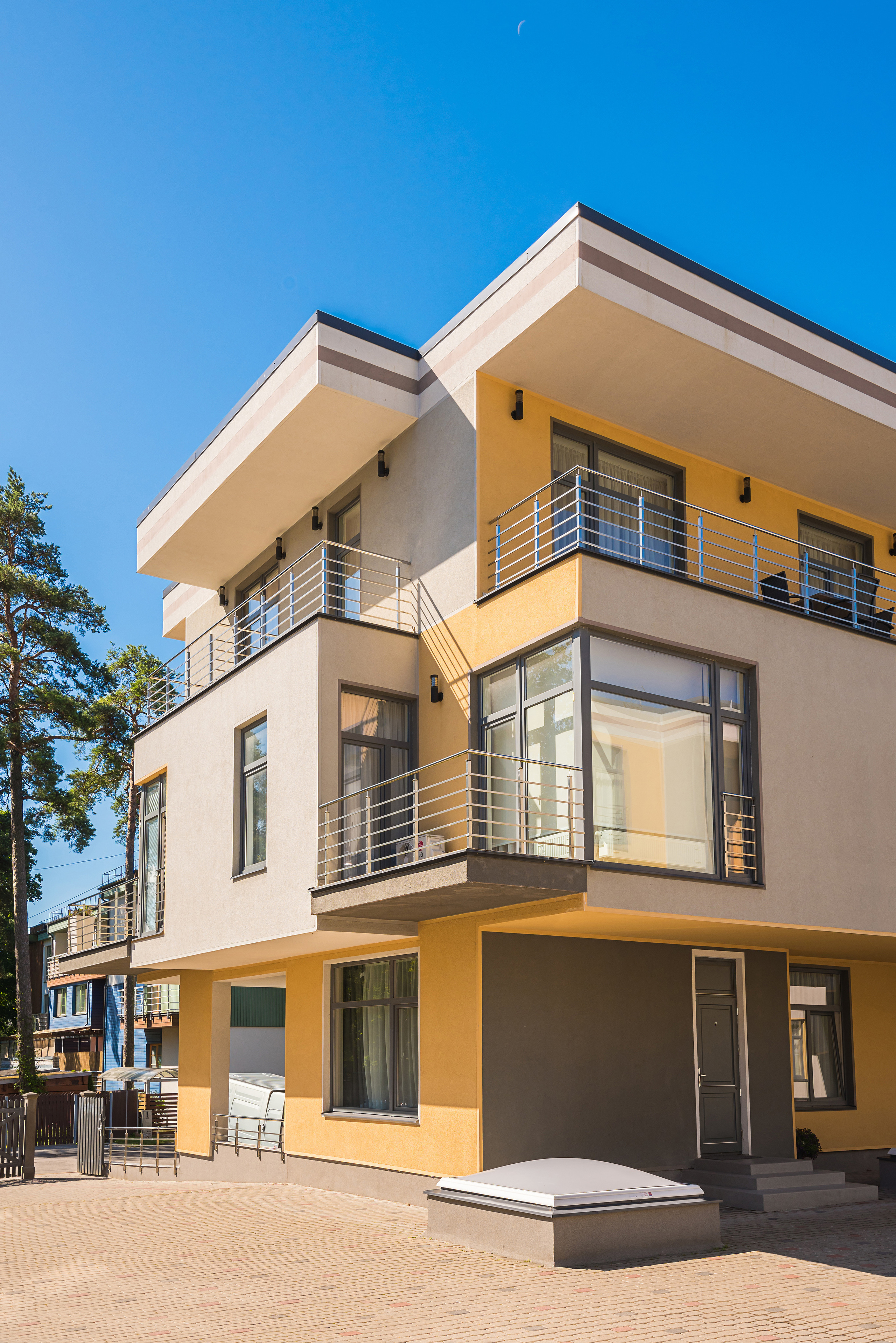 Apart Hotel — Black Pearl. Fotogrāfs Rīgā. Gīmenes, individuālās un dažādu produktu fotosesijas