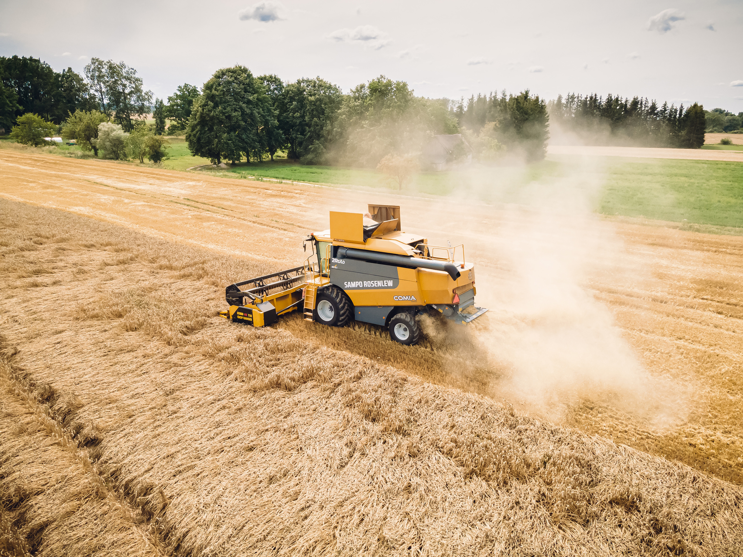Armuss. Fotogrāfs Rīgā. Gīmenes, individuālās un dažādu produktu fotosesijas