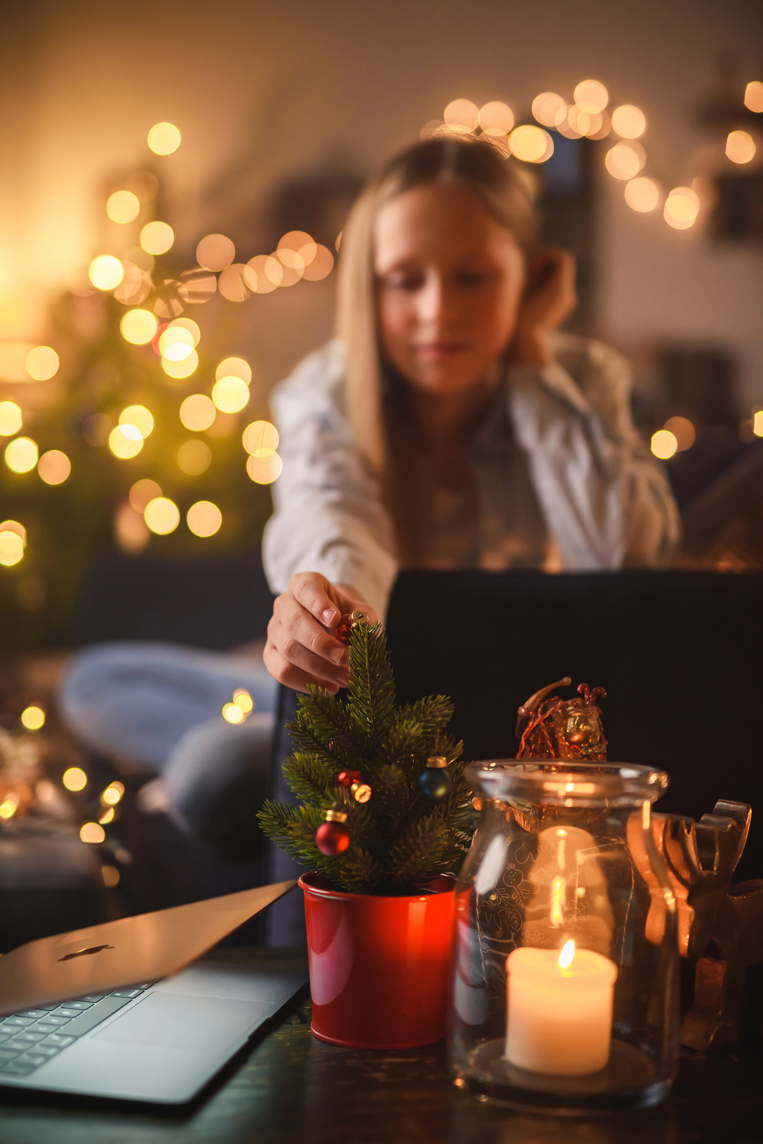 Agata. Fotogrāfs Rīgā. Gīmenes, individuālās un dažādu produktu fotosesijas