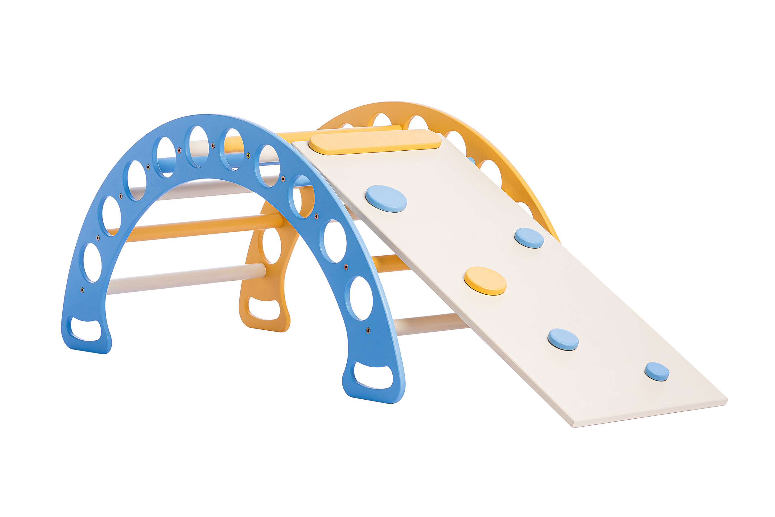 Fun C Gizmo Isolated. Fotogrāfs Rīgā. Gīmenes, individuālās un dažādu produktu fotosesijas