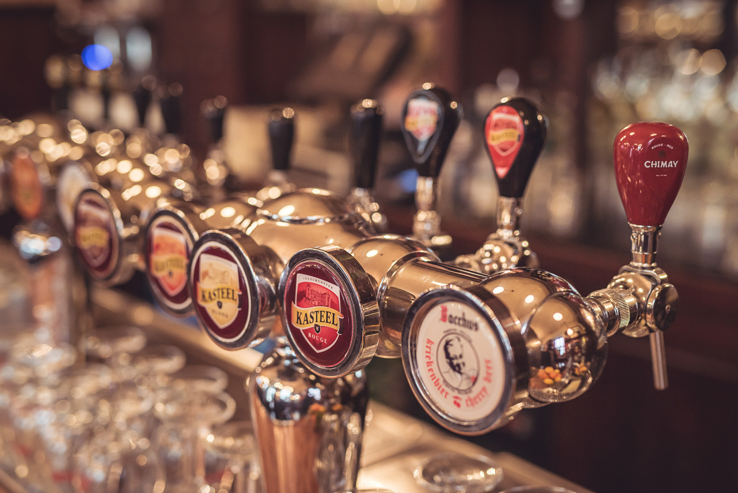 Bon ViVant Beer Pub. Fotogrāfs Rīgā. Gīmenes, individuālās un dažādu produktu fotosesijas