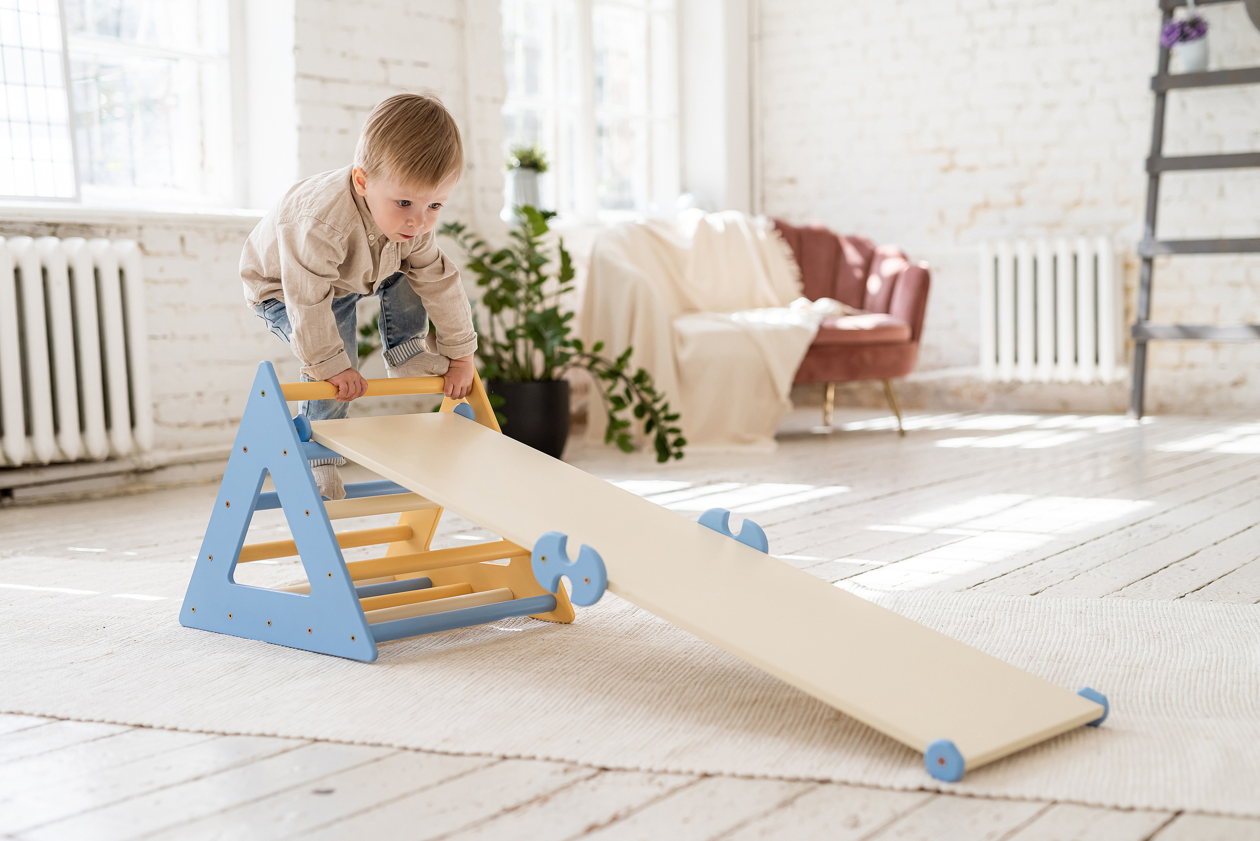 Fun C Gizmo — Toys. Fotogrāfs Rīgā. Gīmenes, individuālās un dažādu produktu fotosesijas