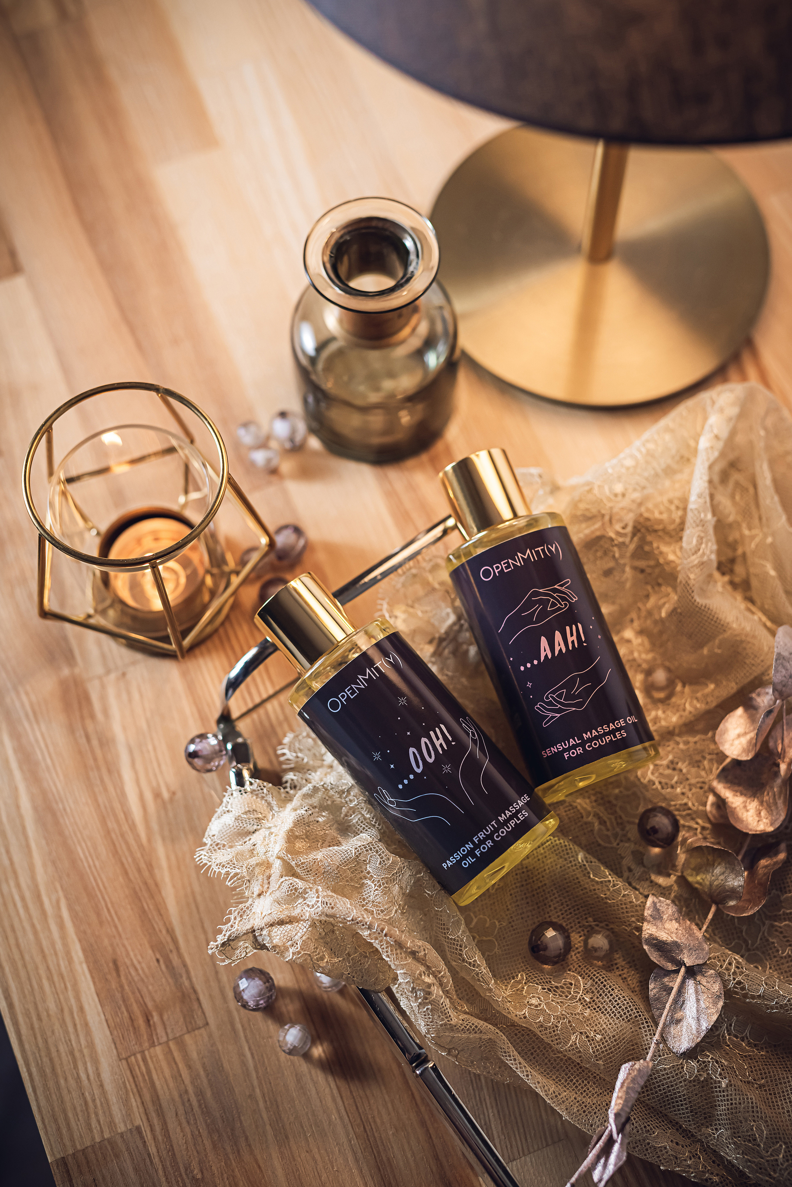 Open Mity — Massage Oils. Fotogrāfs Rīgā. Gīmenes, individuālās un dažādu produktu fotosesijas