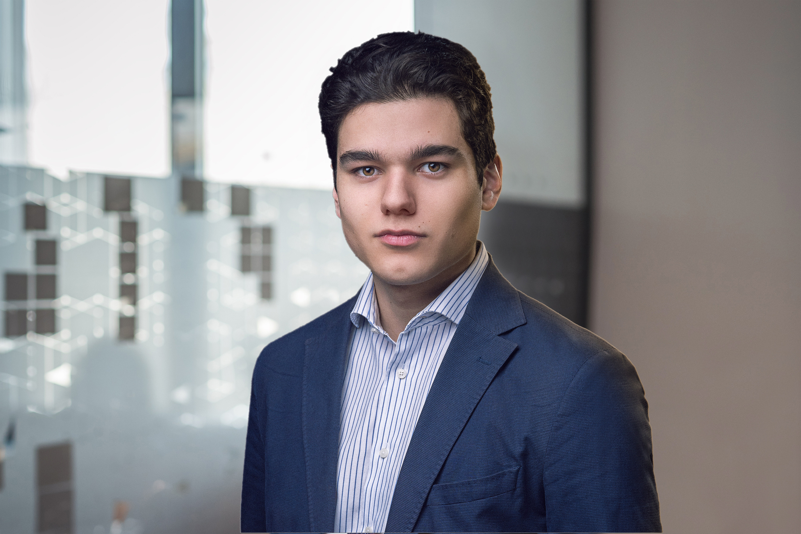 Bulk Estate. Fotogrāfs Rīgā. Gīmenes, individuālās un dažādu produktu fotosesijas