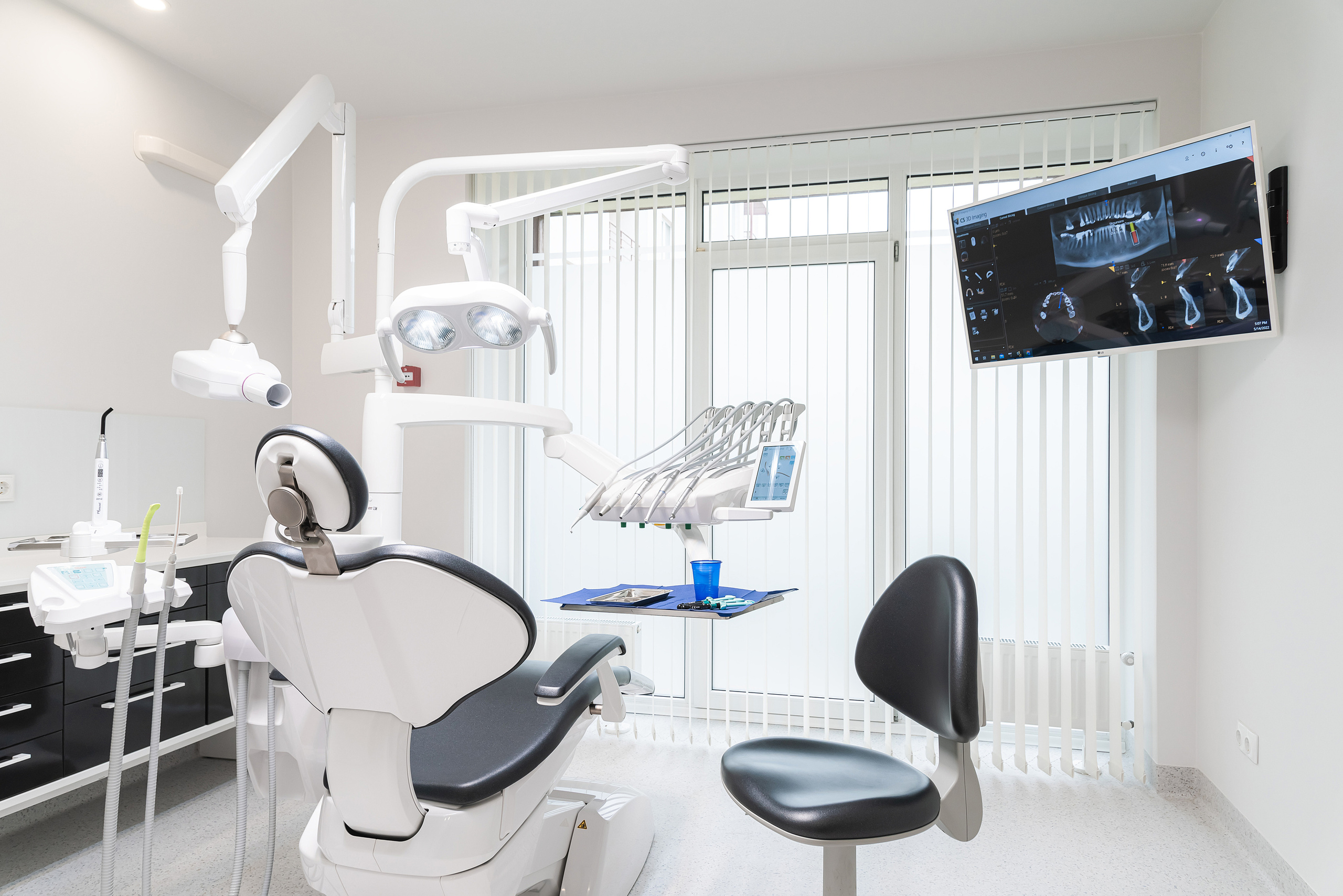 Prime Dental. Fotogrāfs Rīgā. Gīmenes, individuālās un dažādu produktu fotosesijas