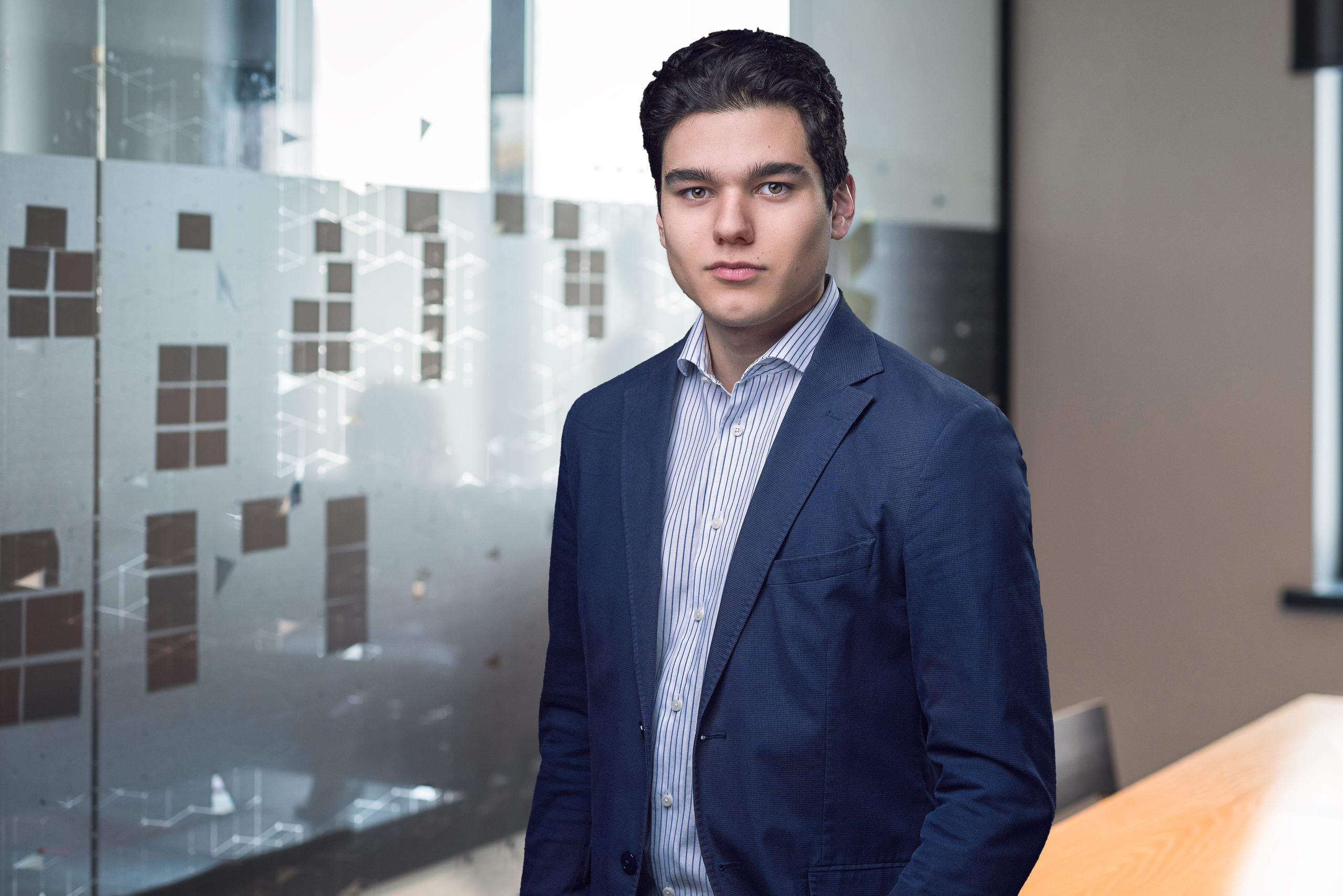 Bulk Estate. Fotogrāfs Rīgā. Gīmenes, individuālās un dažādu produktu fotosesijas