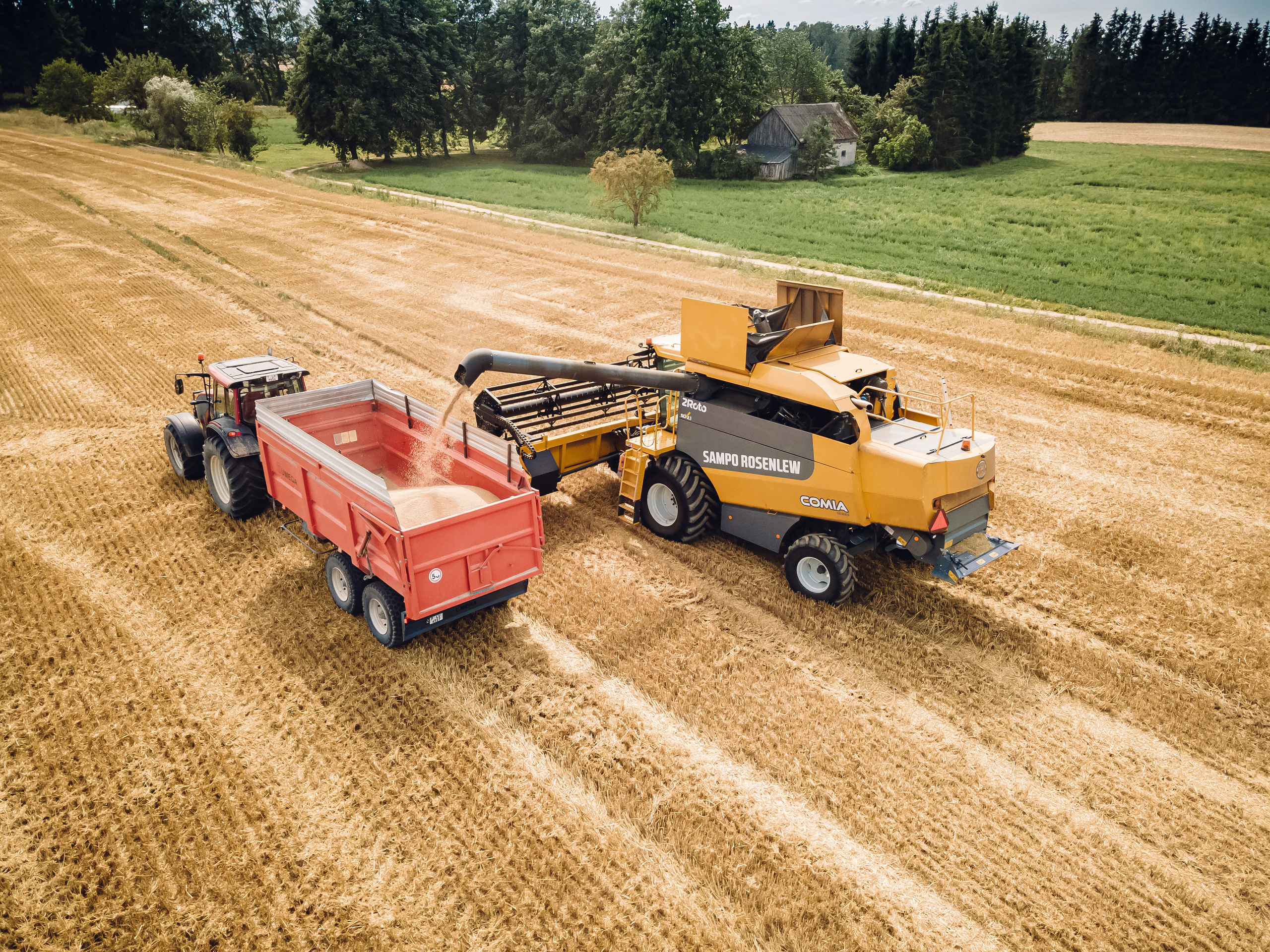 Armuss. Fotogrāfs Rīgā. Gīmenes, individuālās un dažādu produktu fotosesijas