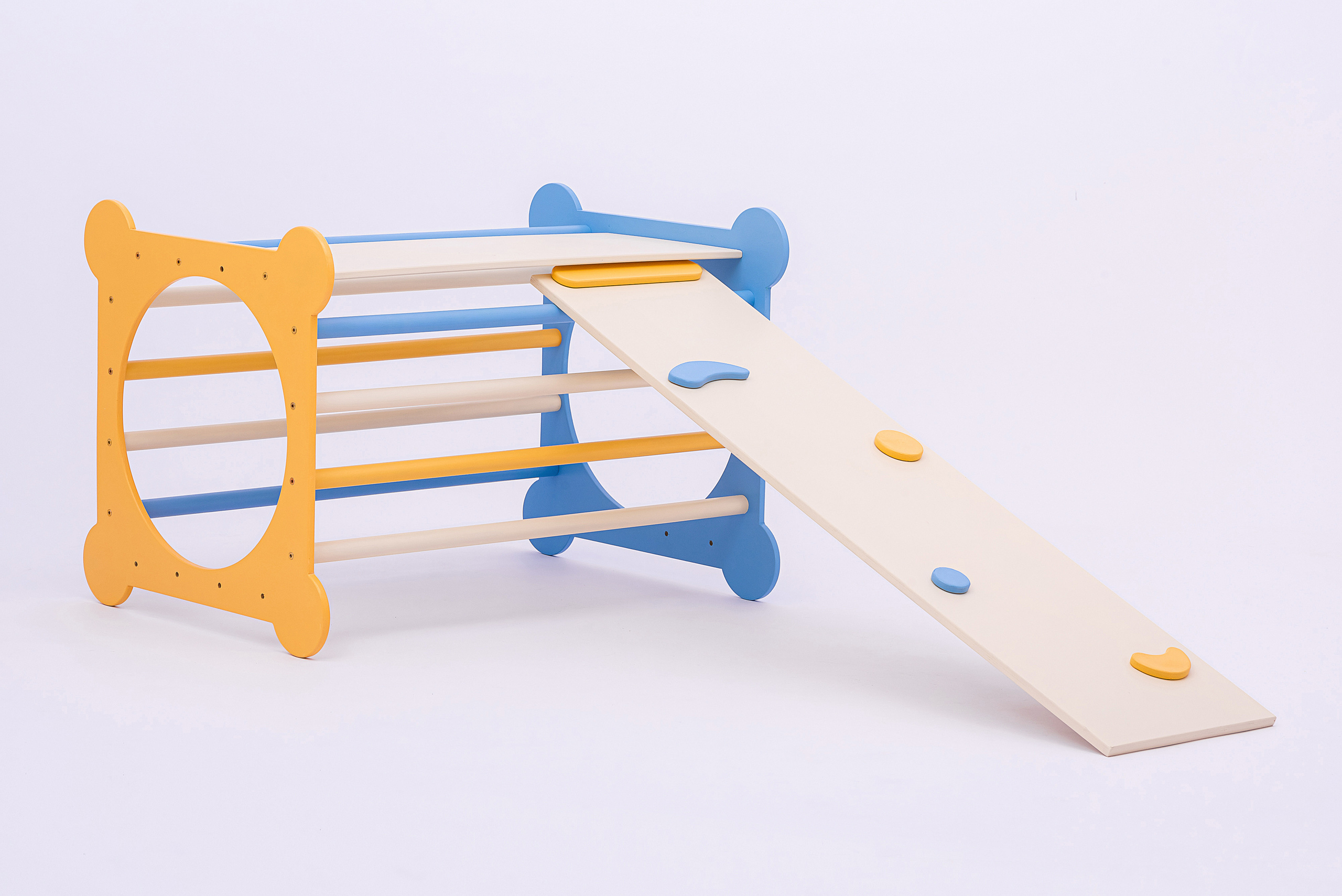 Fun C Gizmo’s. Fotogrāfs Rīgā. Gīmenes, individuālās un dažādu produktu fotosesijas