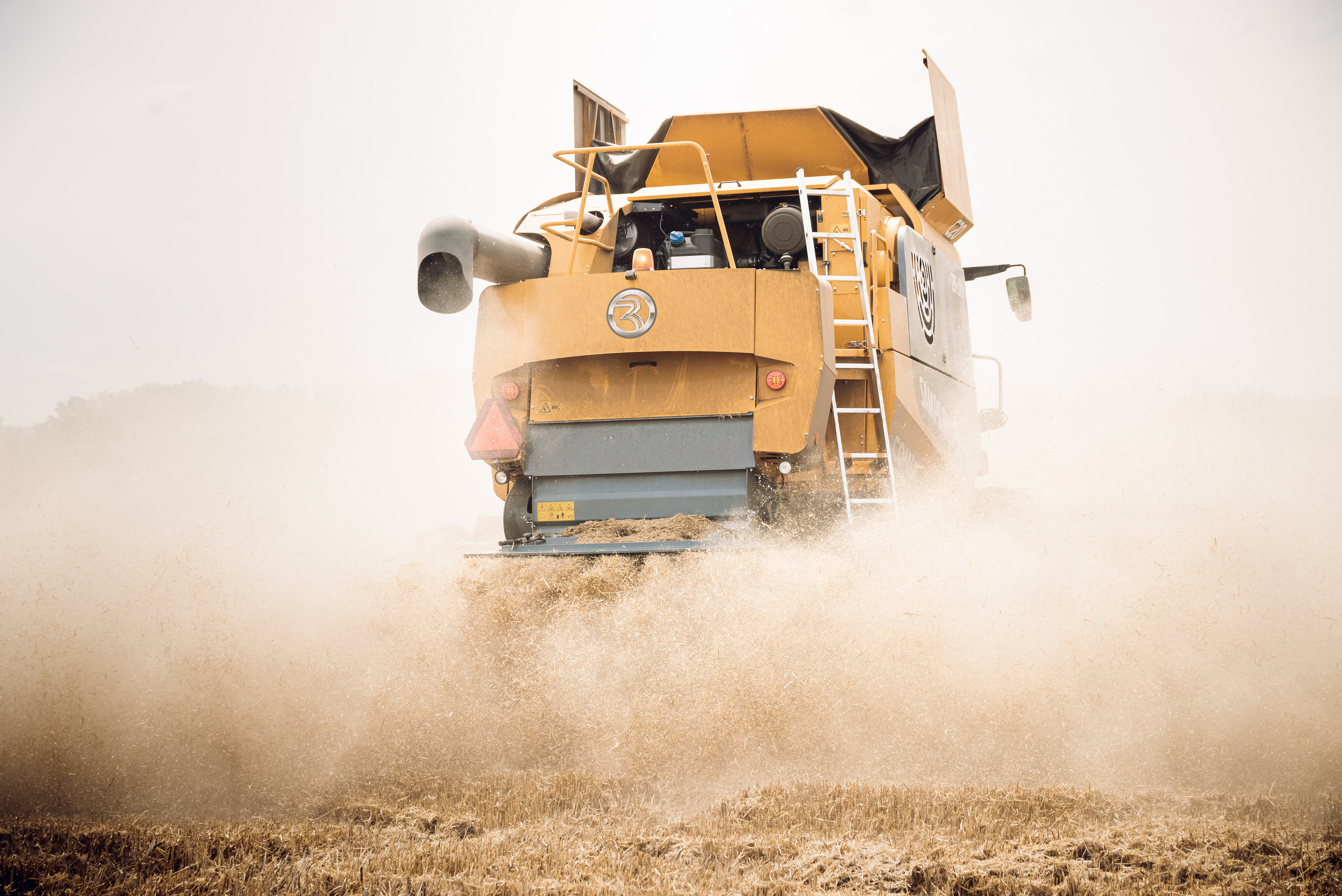 Armuss. Fotogrāfs Rīgā. Gīmenes, individuālās un dažādu produktu fotosesijas