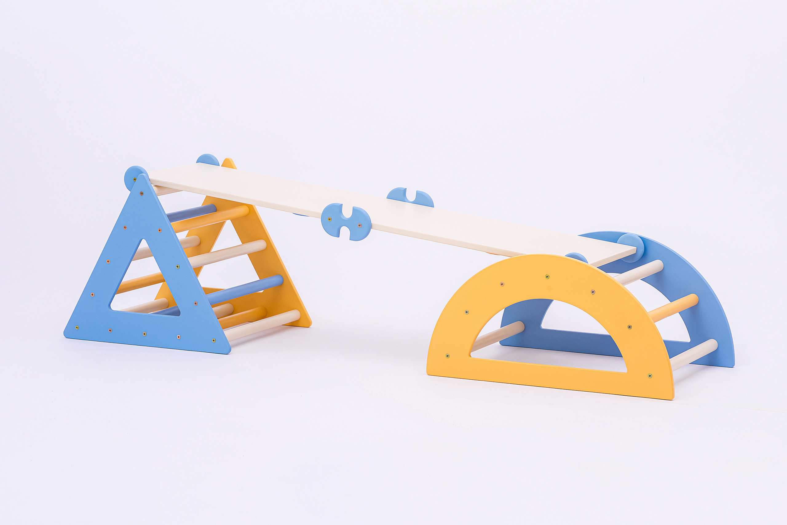 Fun C Gizmo’s. Fotogrāfs Rīgā. Gīmenes, individuālās un dažādu produktu fotosesijas